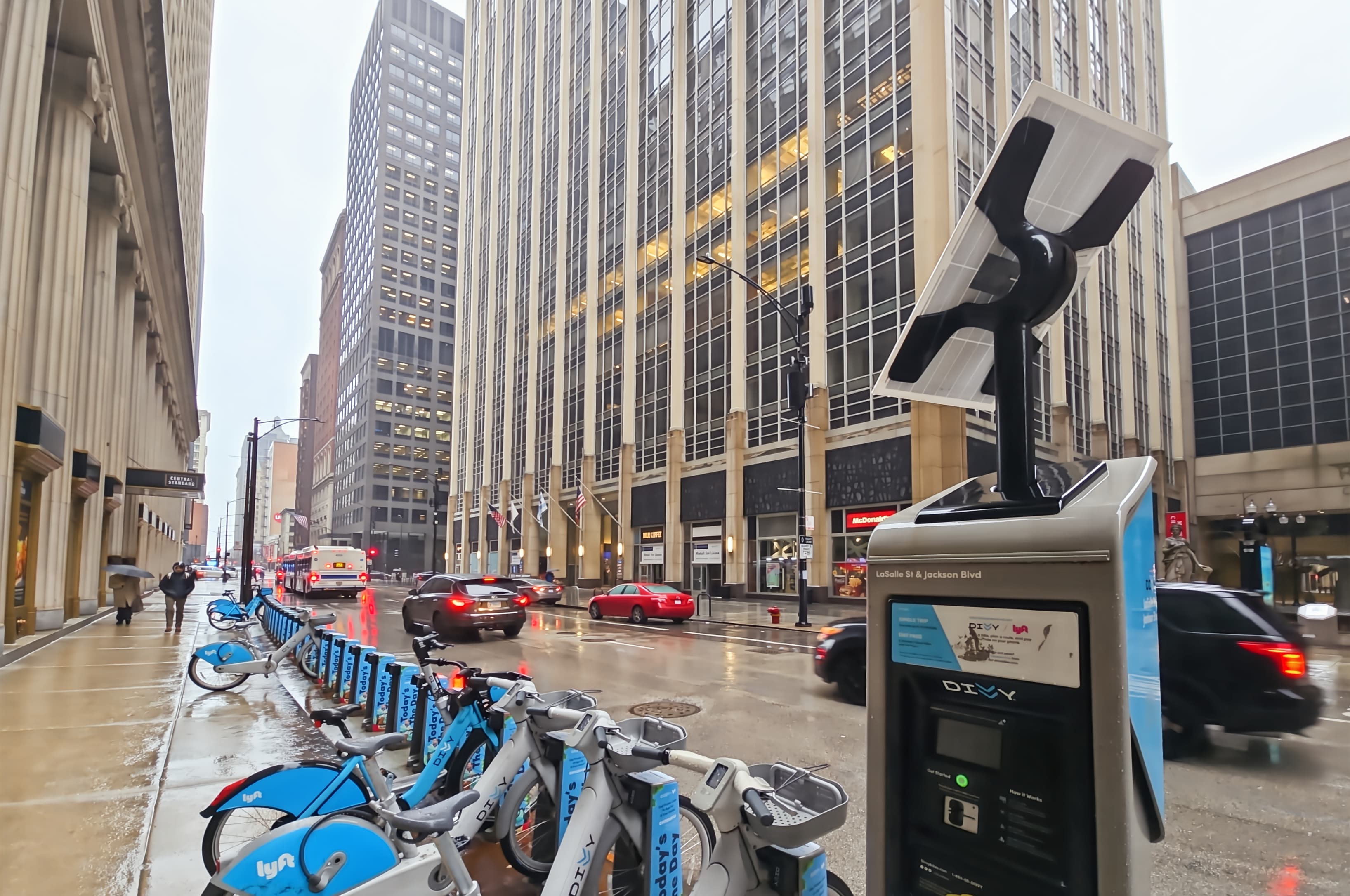 IL, Chicago - 111 W. Jackson image 13