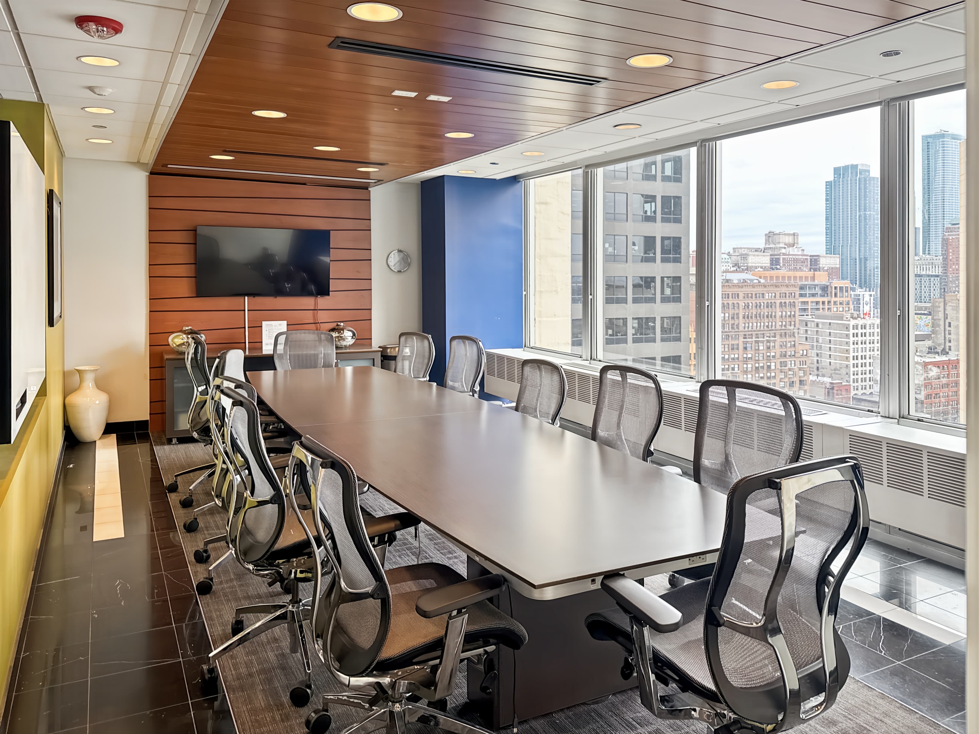 IL, Chicago - 111 W. Jackson image 5