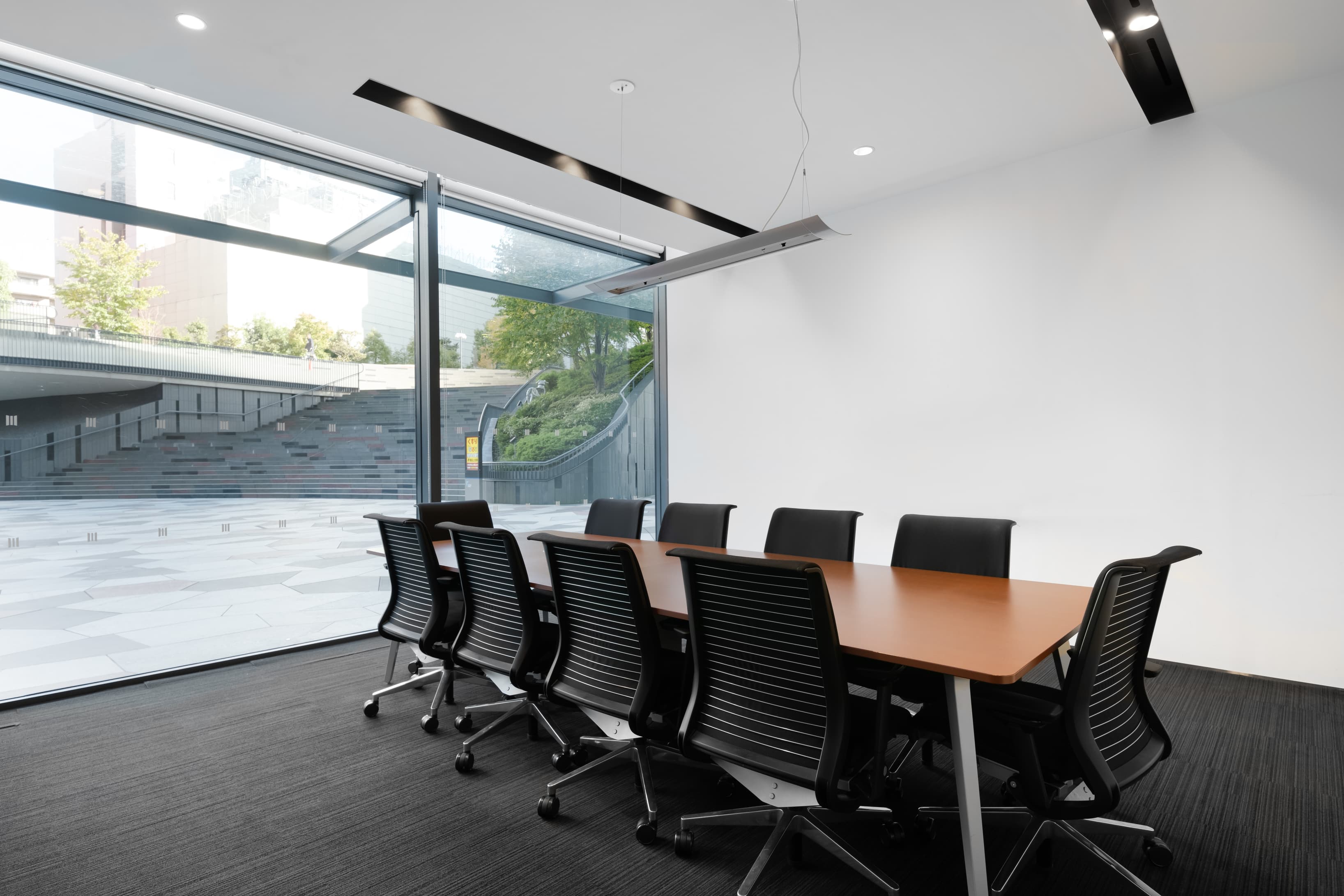 TOKYO, Shinjuku Eastside Square image 2