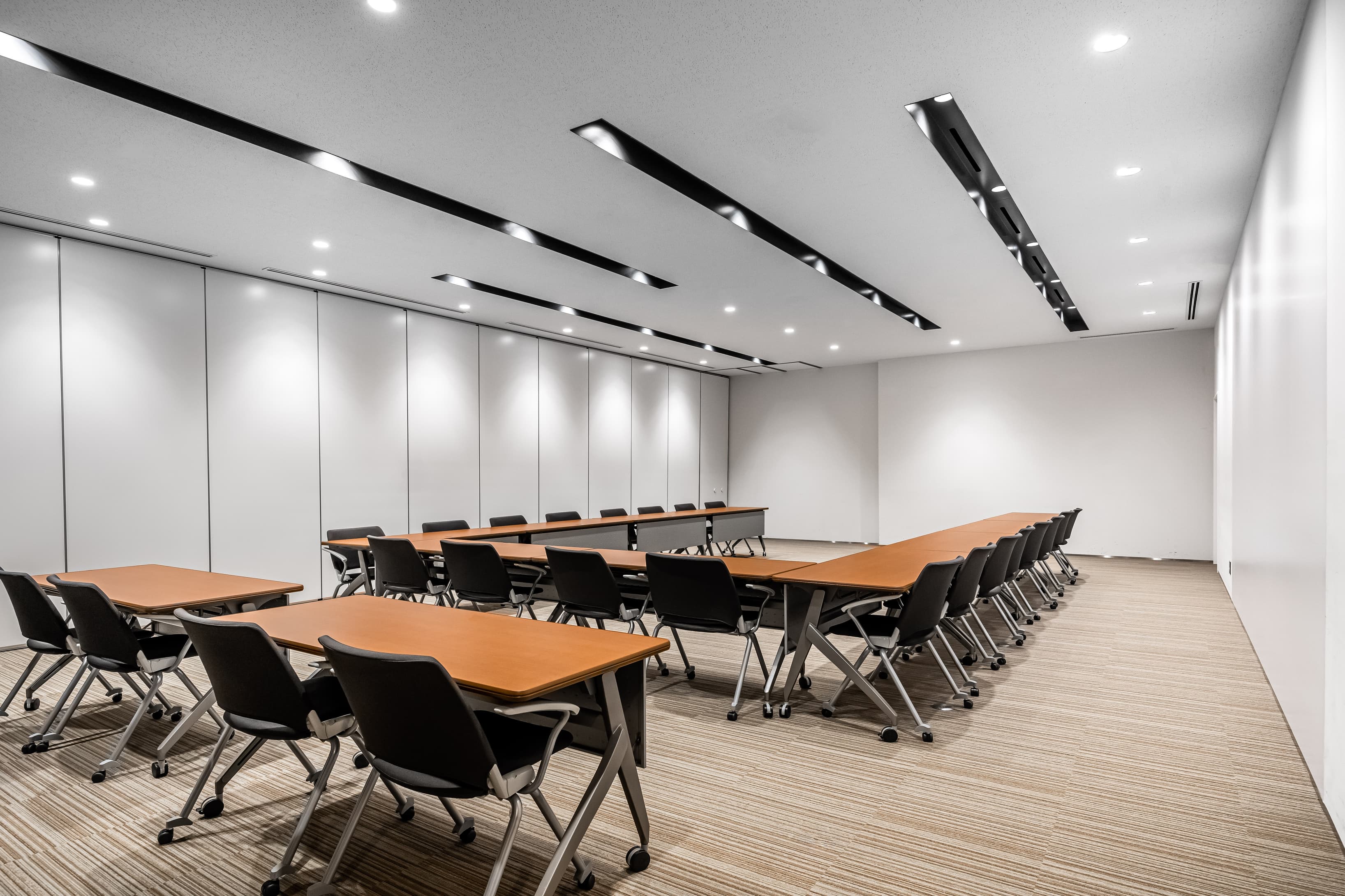 TOKYO, Shinjuku Eastside Square image 7