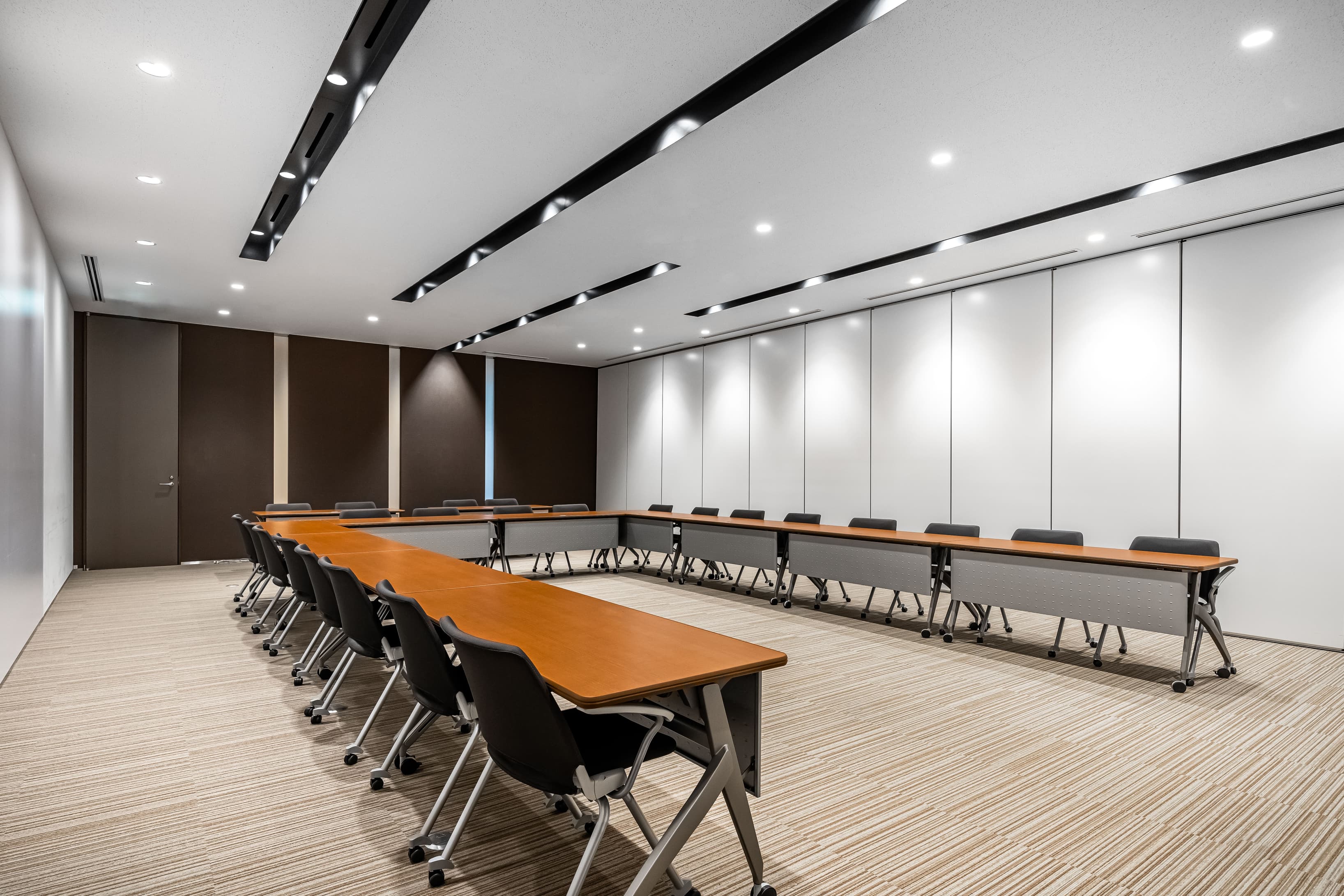 TOKYO, Shinjuku Eastside Square image 6