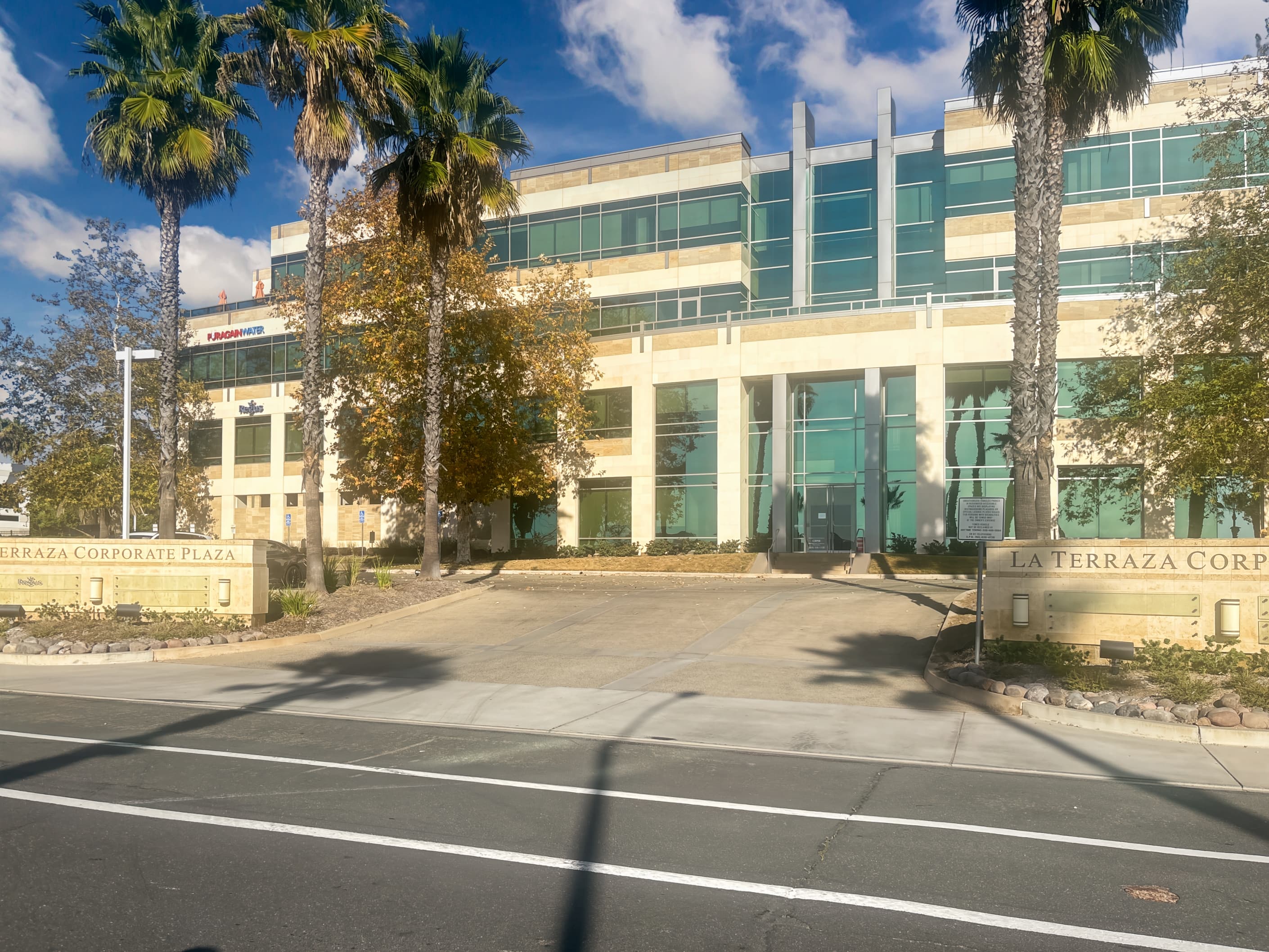 CA, Escondido - La Terraza Corporate Plaza image 10 CA, Escondido - La Terraza Corporate Plaza image 10