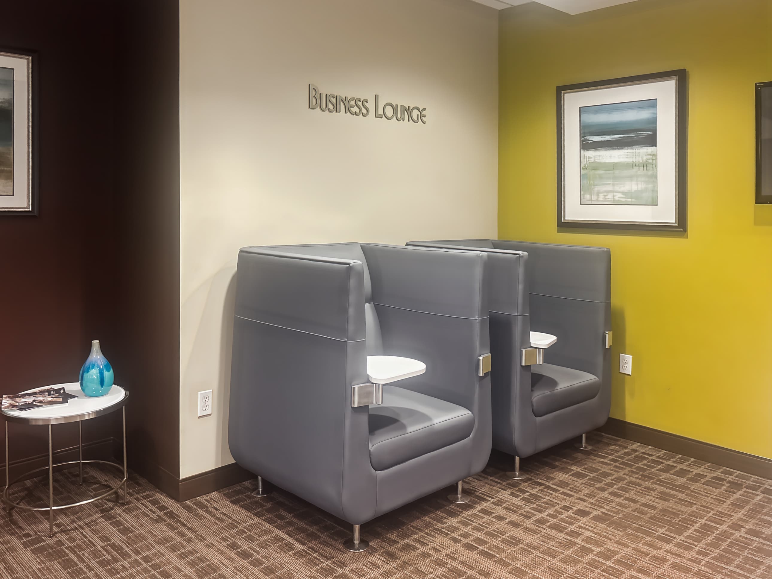 CA, Escondido - La Terraza Corporate Plaza image 8 CA, Escondido - La Terraza Corporate Plaza image 8