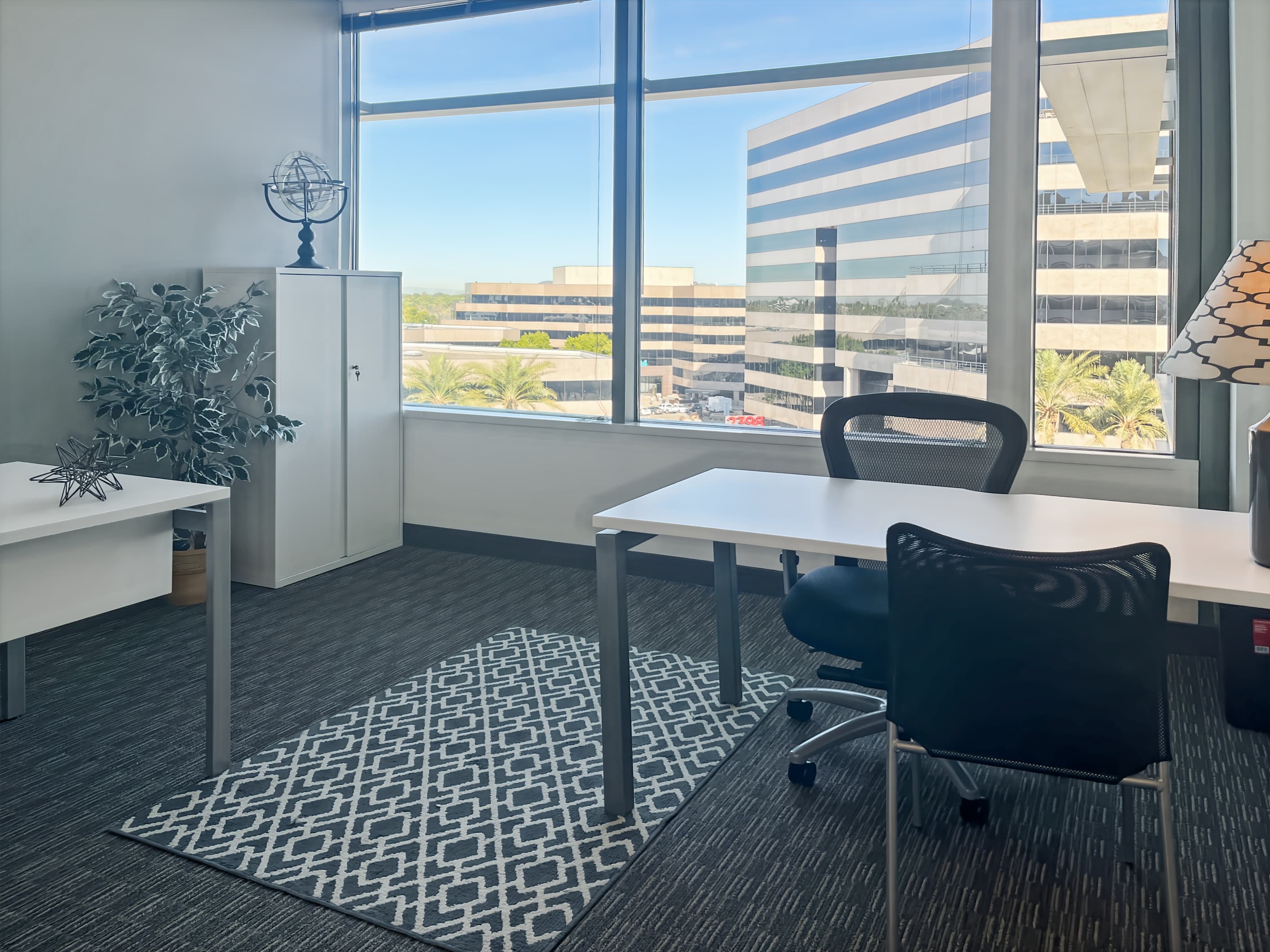 AZ, Phoenix - 24th and Camelback image 3 AZ, Phoenix - 24th and Camelback image 3