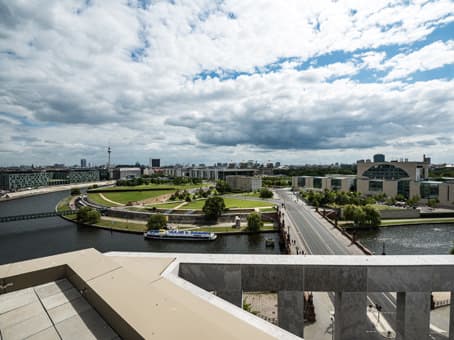 BERLIN, Am Kanzleramt image 11 BERLIN, Am Kanzleramt image 11