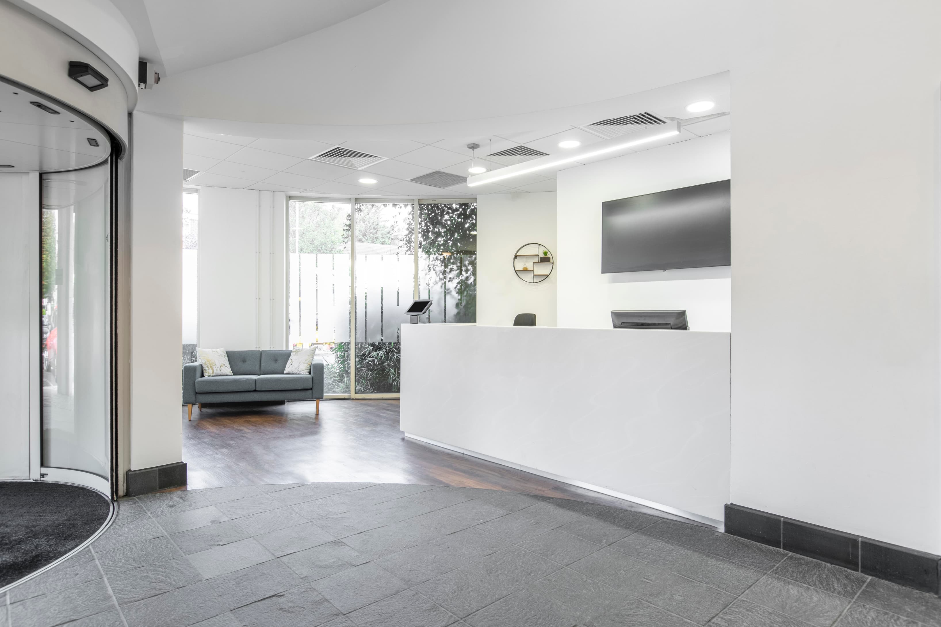 STAINES, London Road image 7