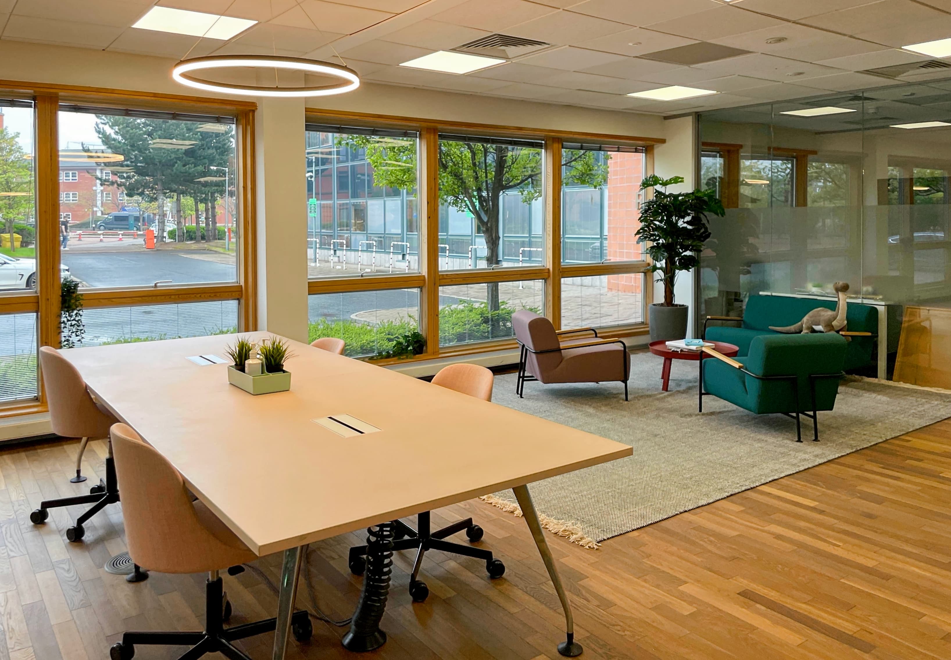 EDINBURGH, South Gyle image 5