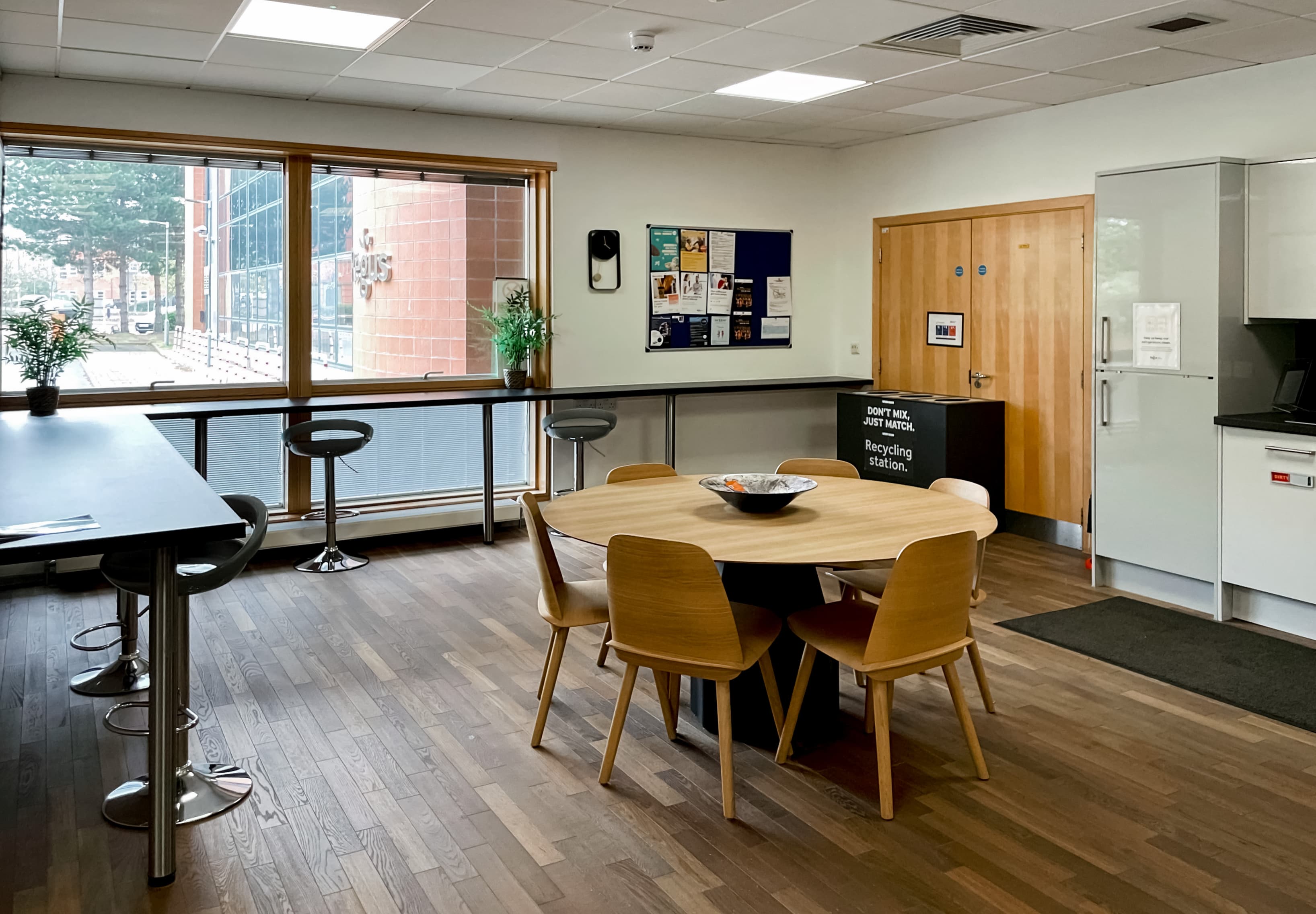 EDINBURGH, South Gyle image 4