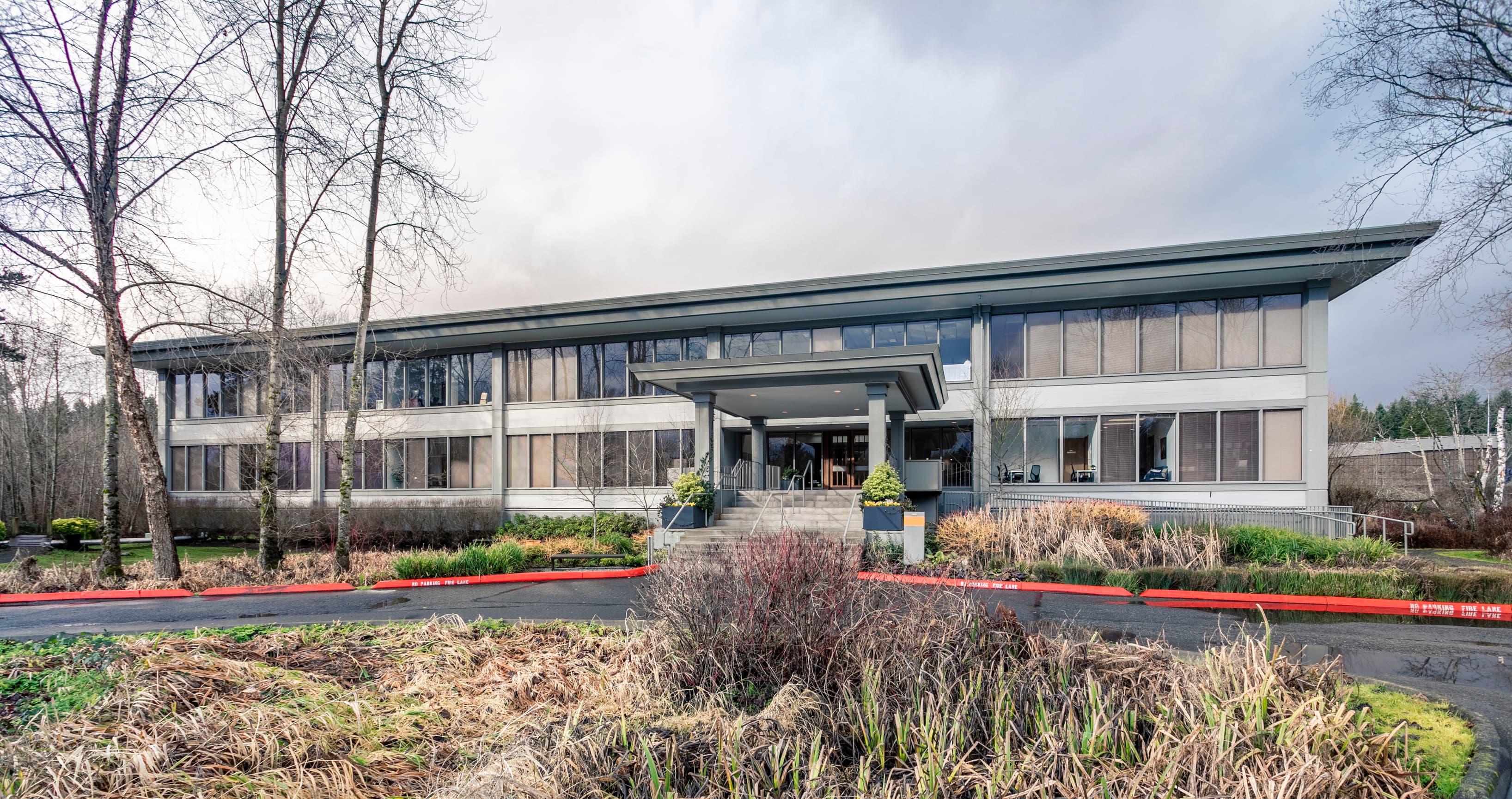 WA, Bellevue - Bellefield Office Park image 1