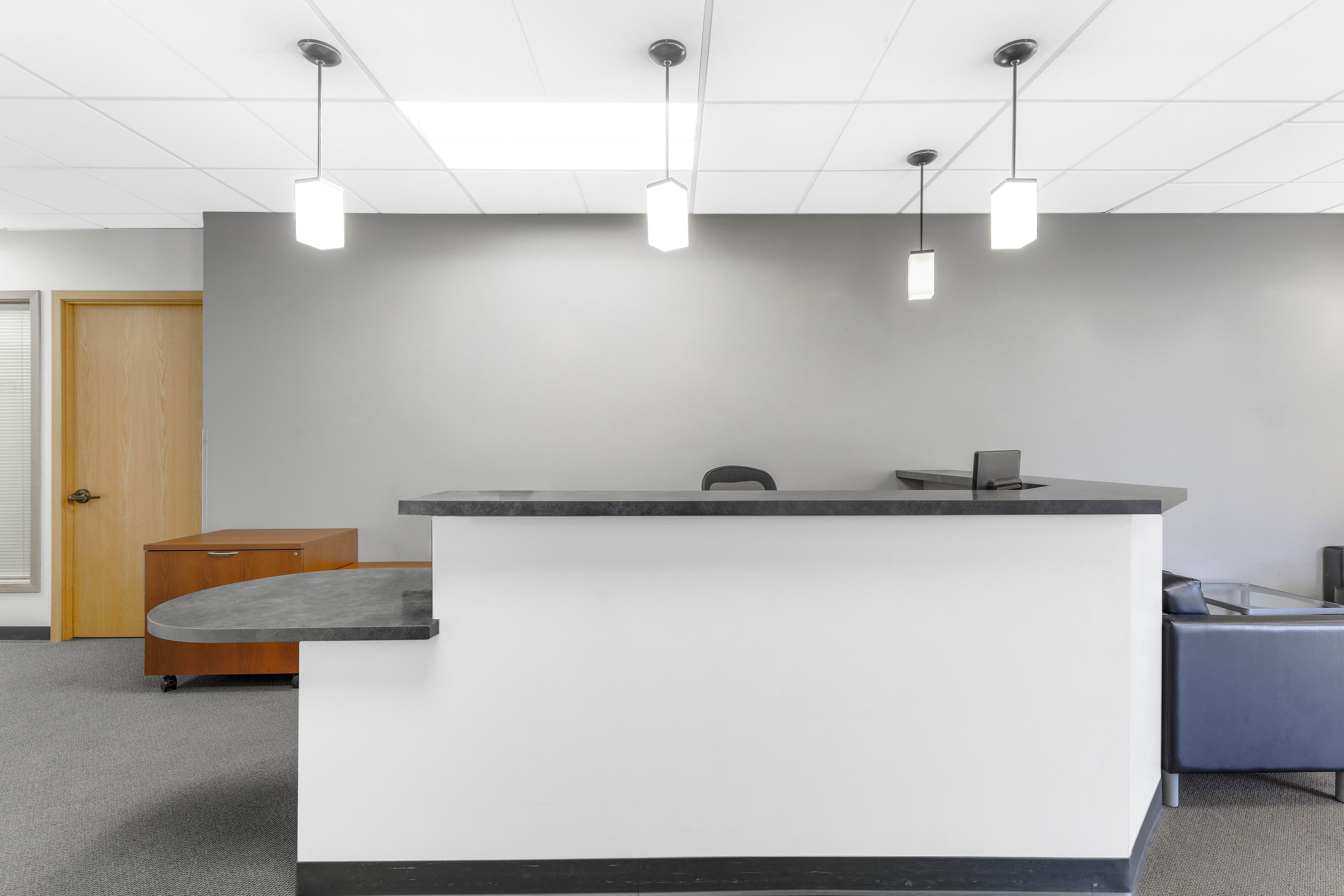 WA, Kirkland - Corporate Center image 8