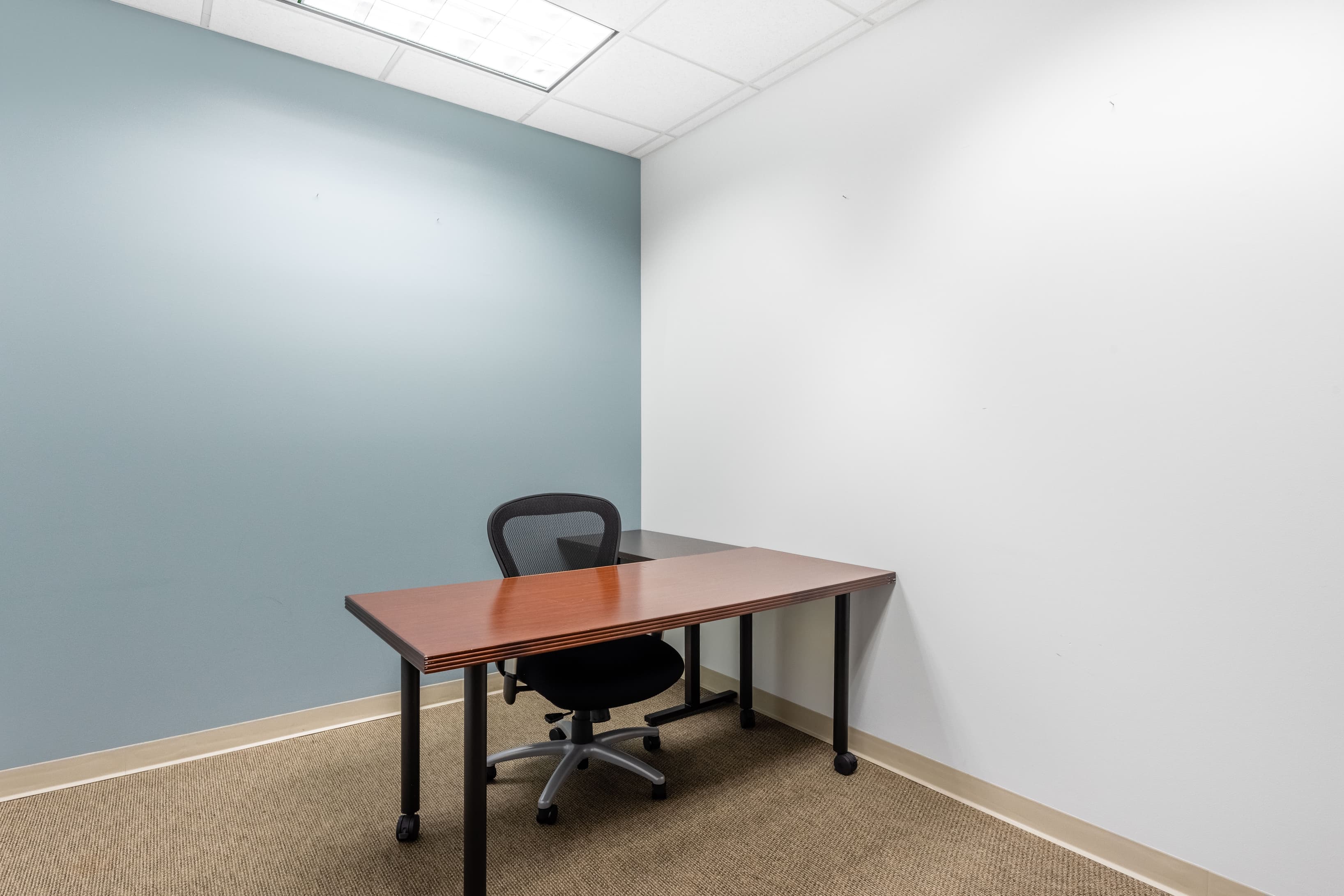 FL, Miami Airport - Waterford image 9