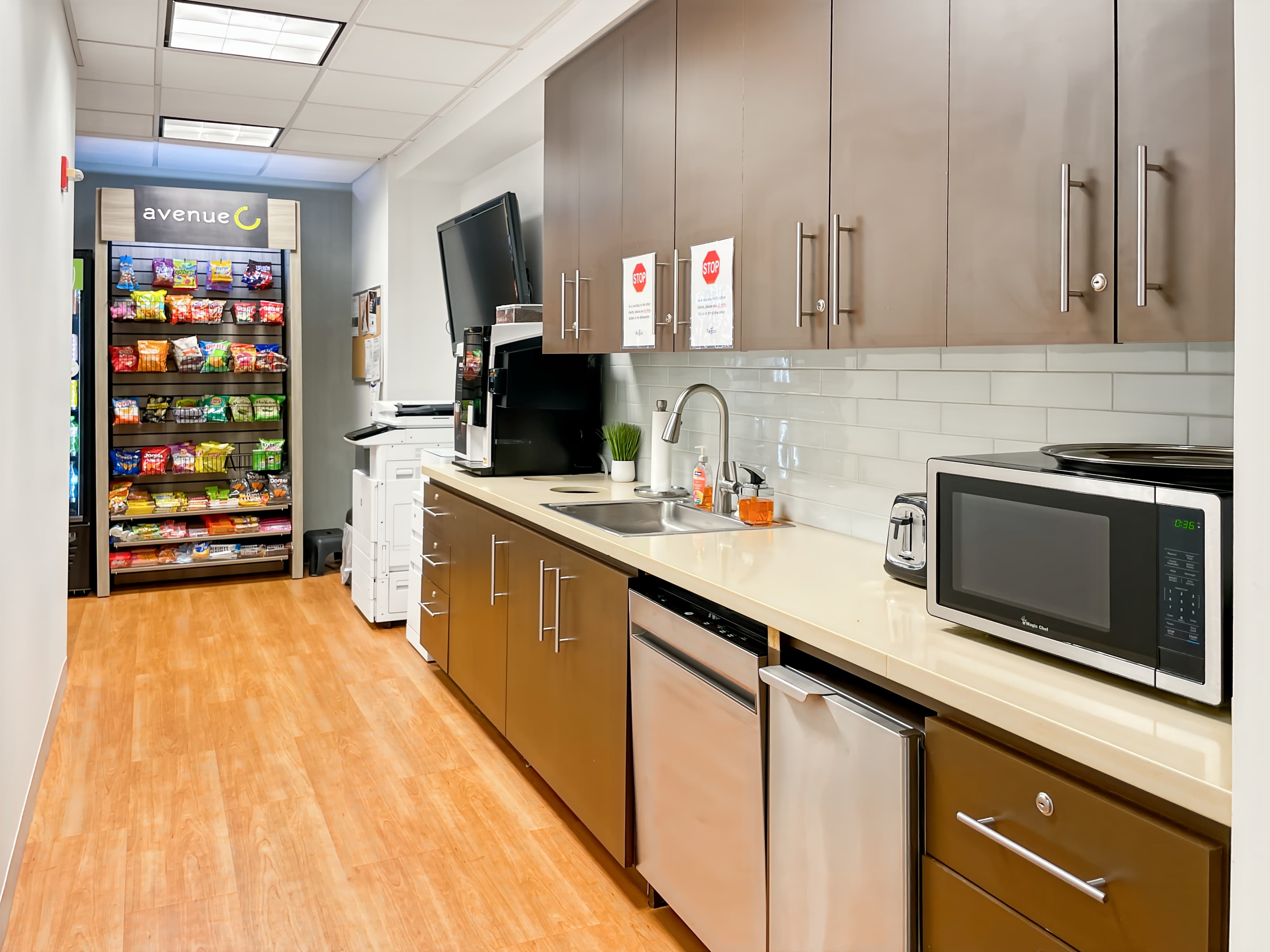 TN, Memphis - Triad Centre I image 12