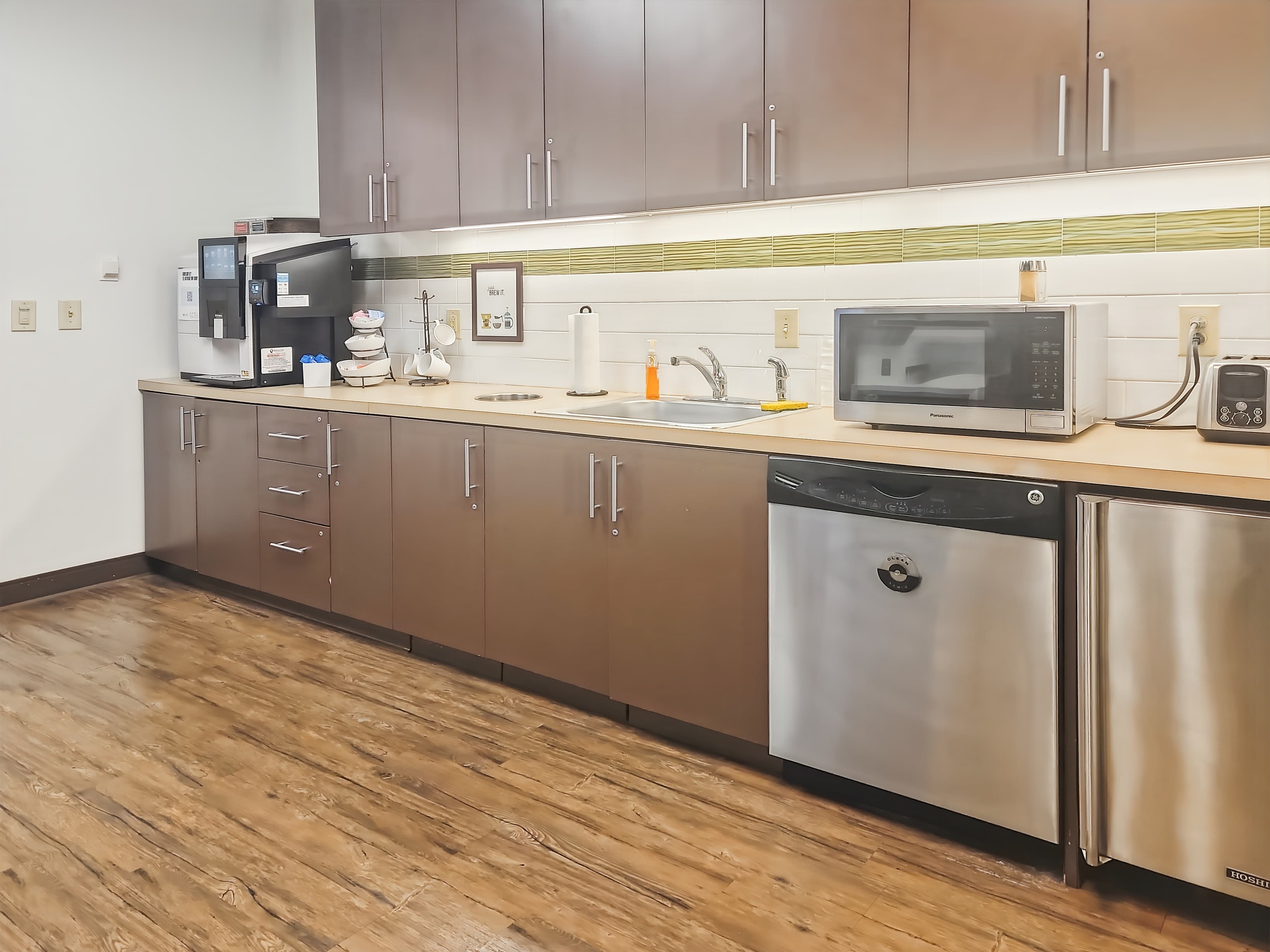 TN, Franklin - Meridian Cool Springs image 14 TN, Franklin - Meridian Cool Springs image 14