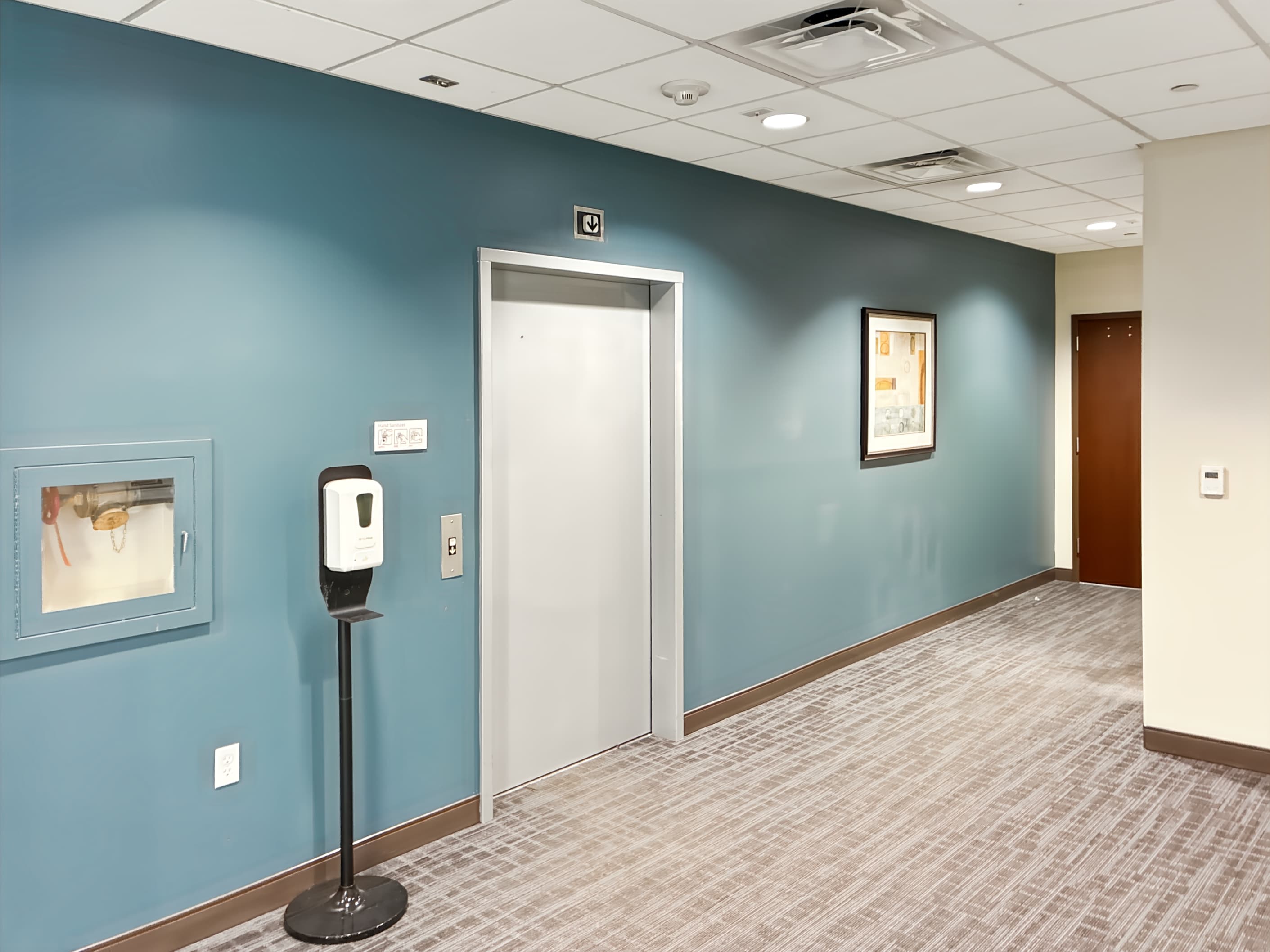 PA, Exton - Eagleview Corporate Center image 8