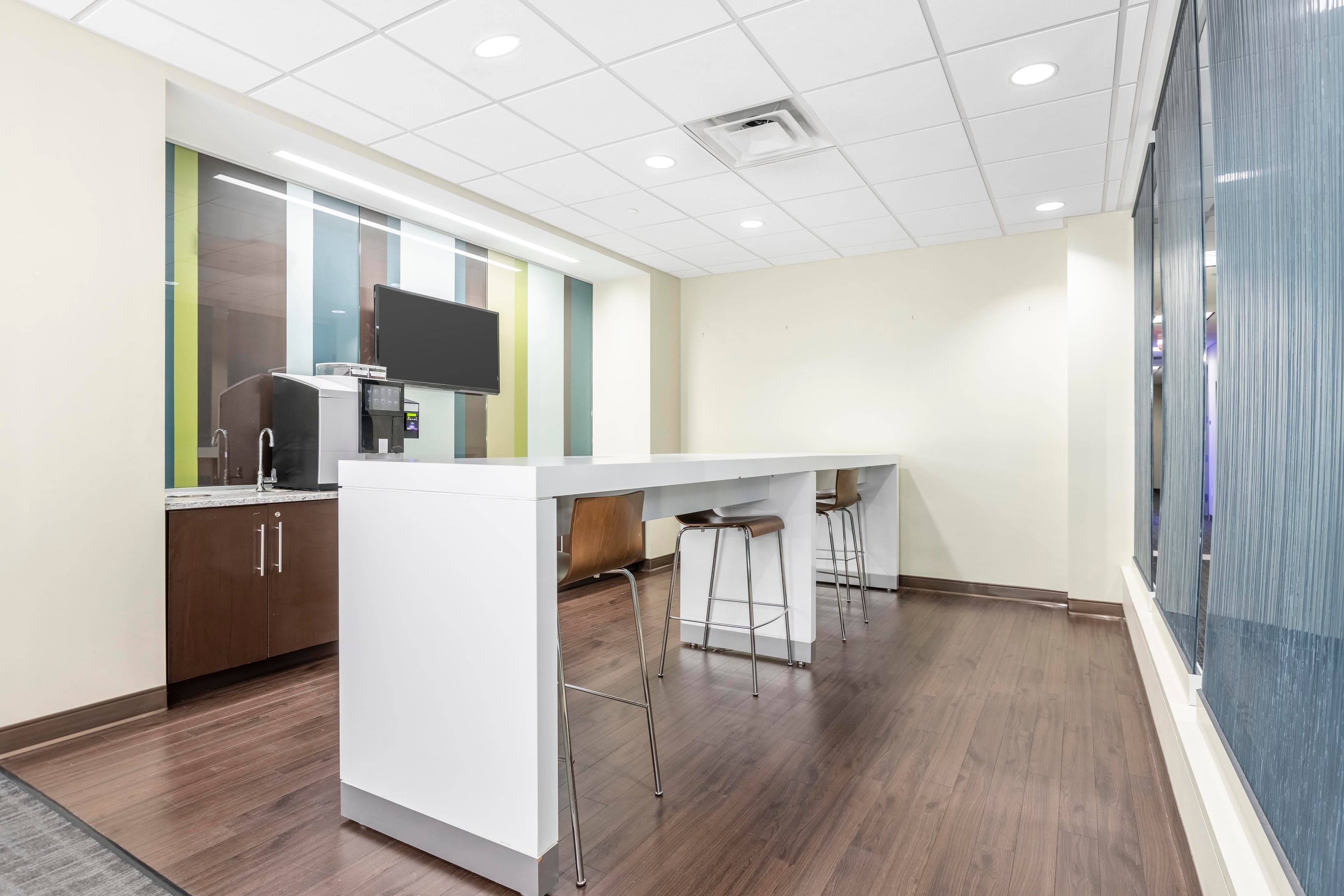 PA, Exton - Eagleview Corporate Center image 2 PA, Exton - Eagleview Corporate Center image 2