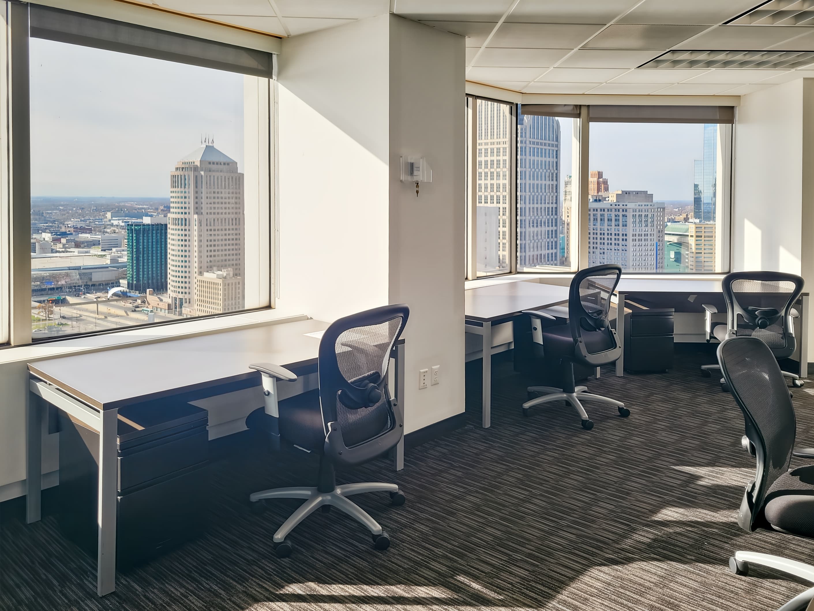 MI, Detroit - RenCen image 8