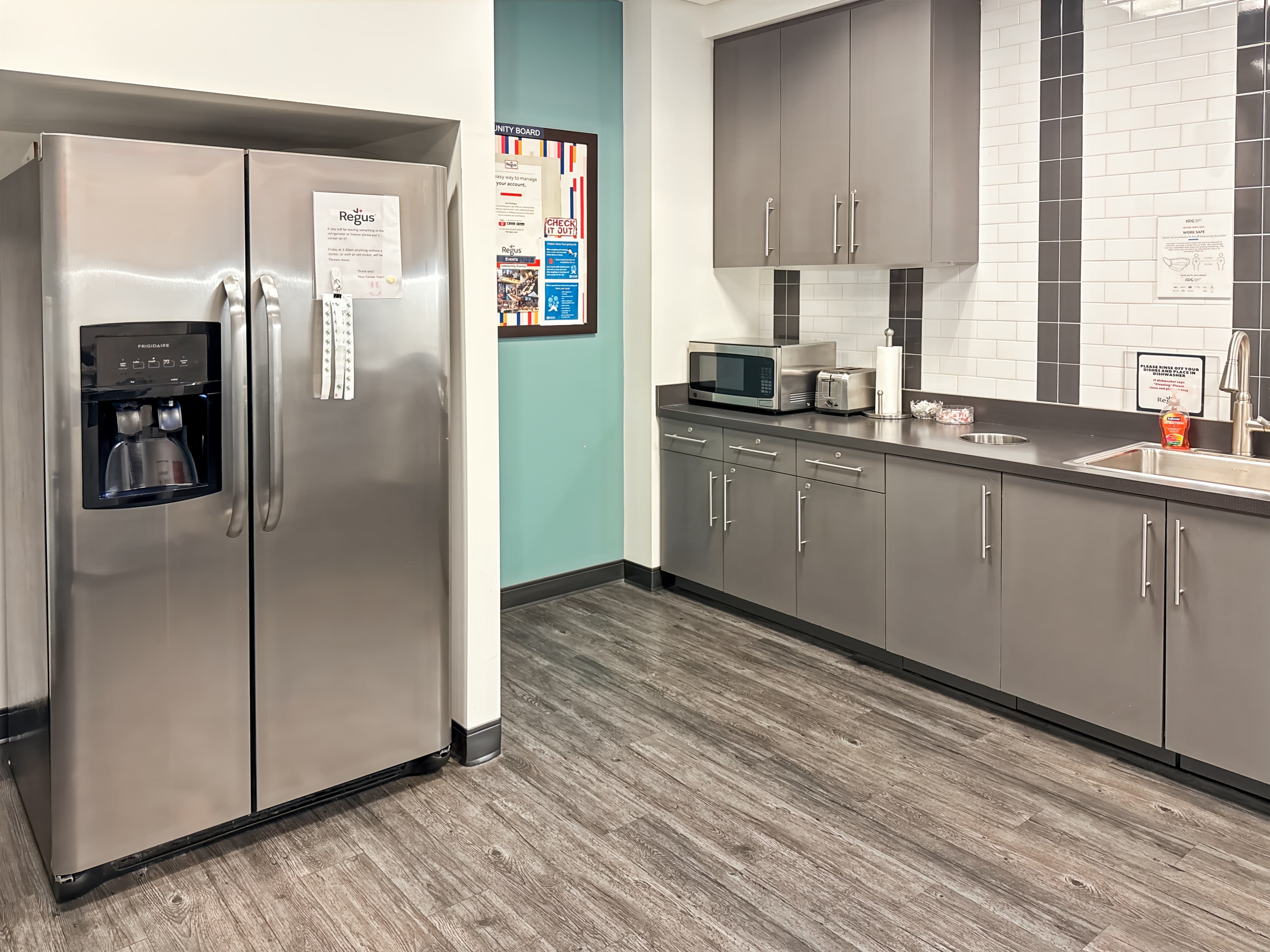 MN, Minneapolis - Roseville - Bonestroo image 6