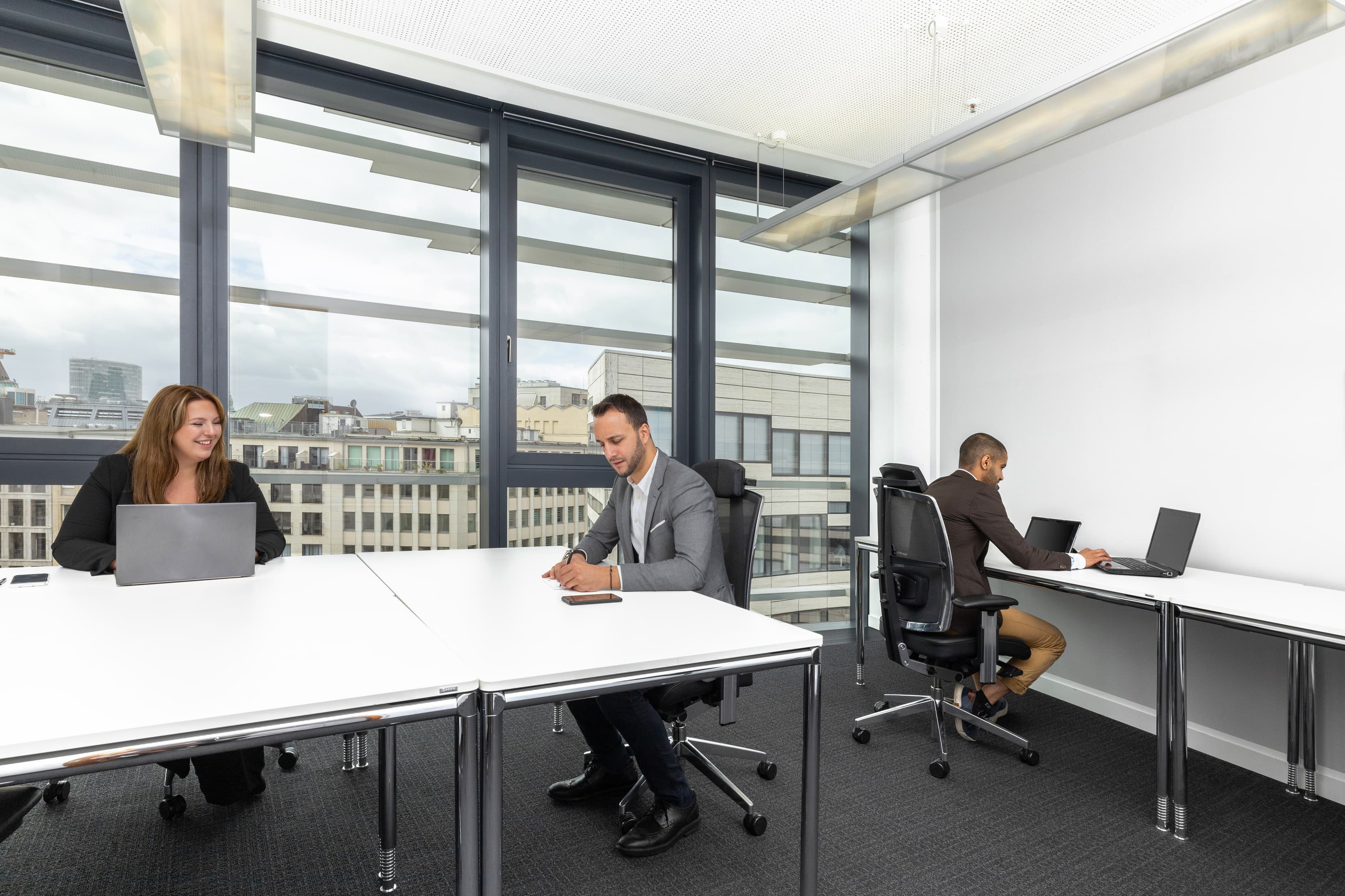 DUSSELDORF, Kö-Bogen image 13