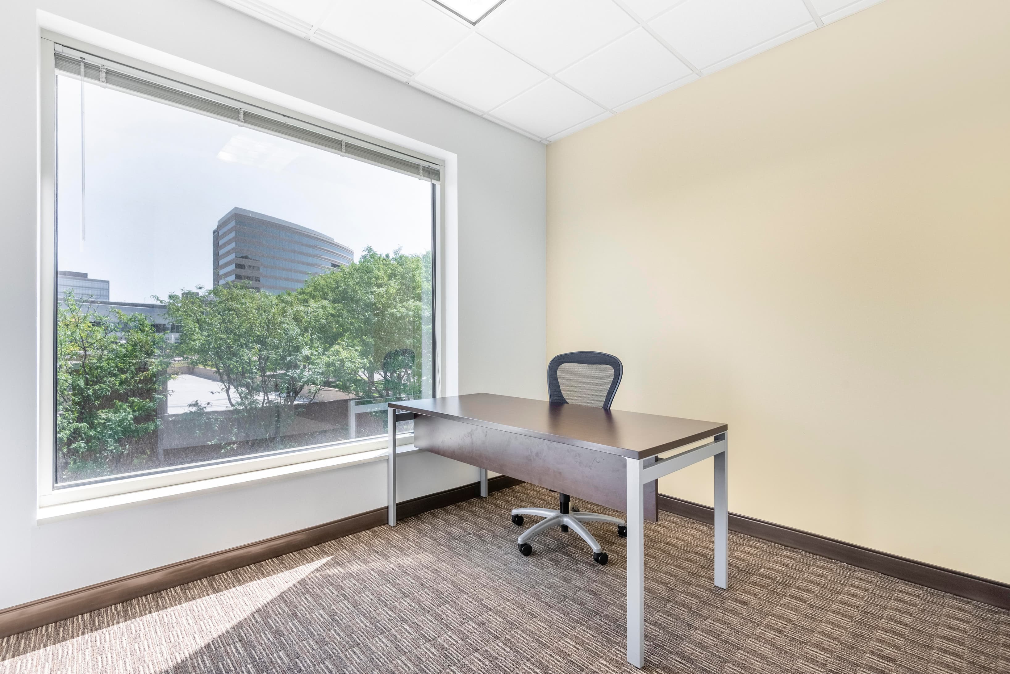 CO, Greenwood Village - Tuscany Plaza image 5