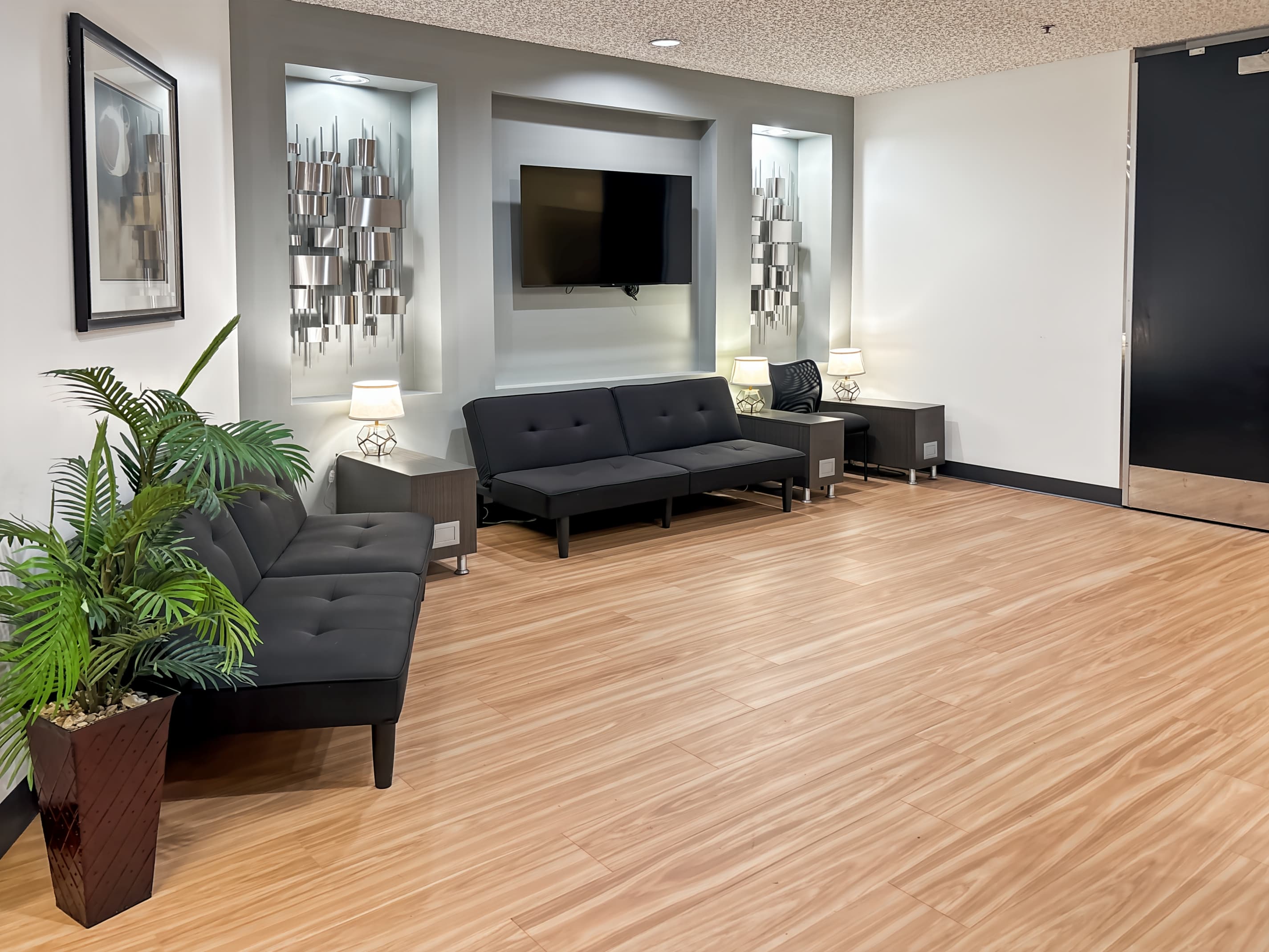 CA, Oxnard - Topa Financial Plaza image 2 CA, Oxnard - Topa Financial Plaza image 2