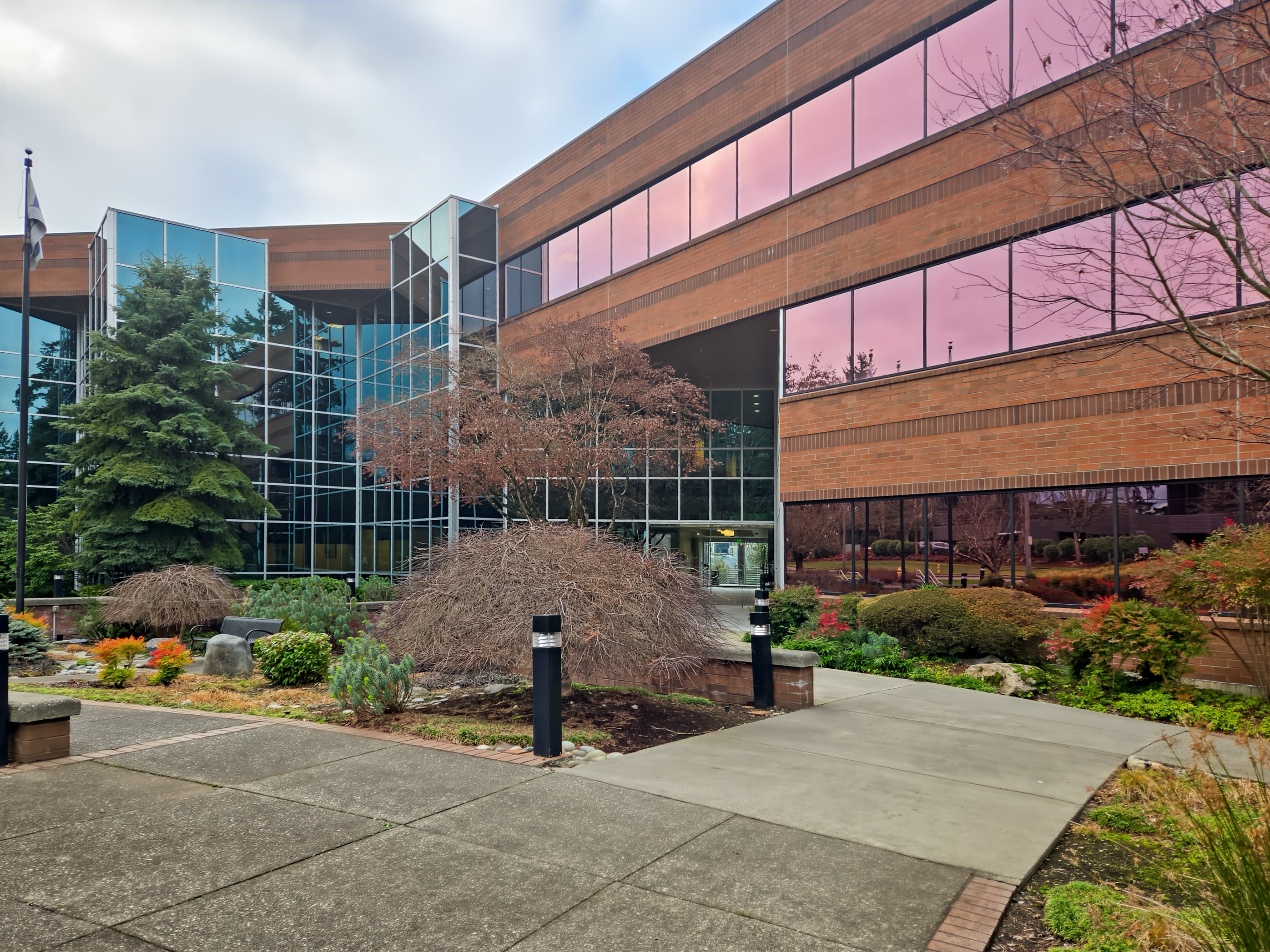 WA, Bellevue - Ridgewood Corporate Square image 1 WA, Bellevue - Ridgewood Corporate Square image 1