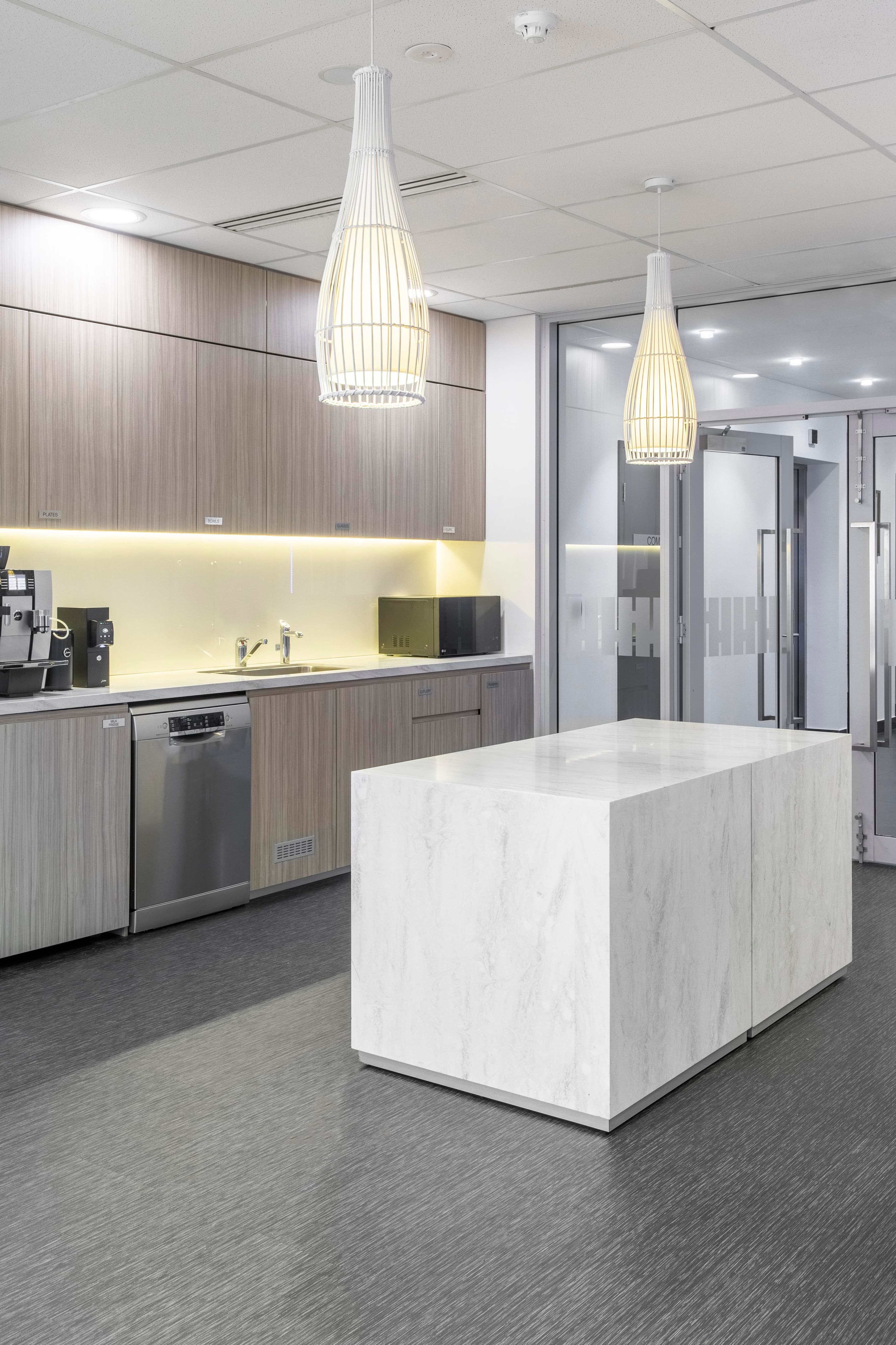 PERTH, 100 Havelock image 4