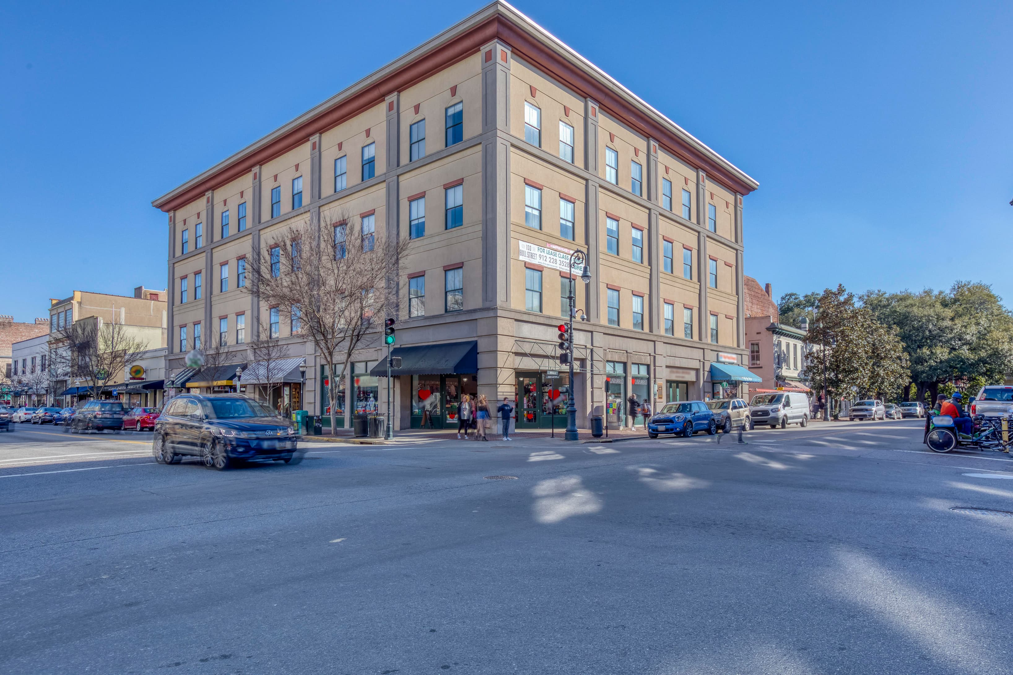 GA, Savannah - Bull Street image 3