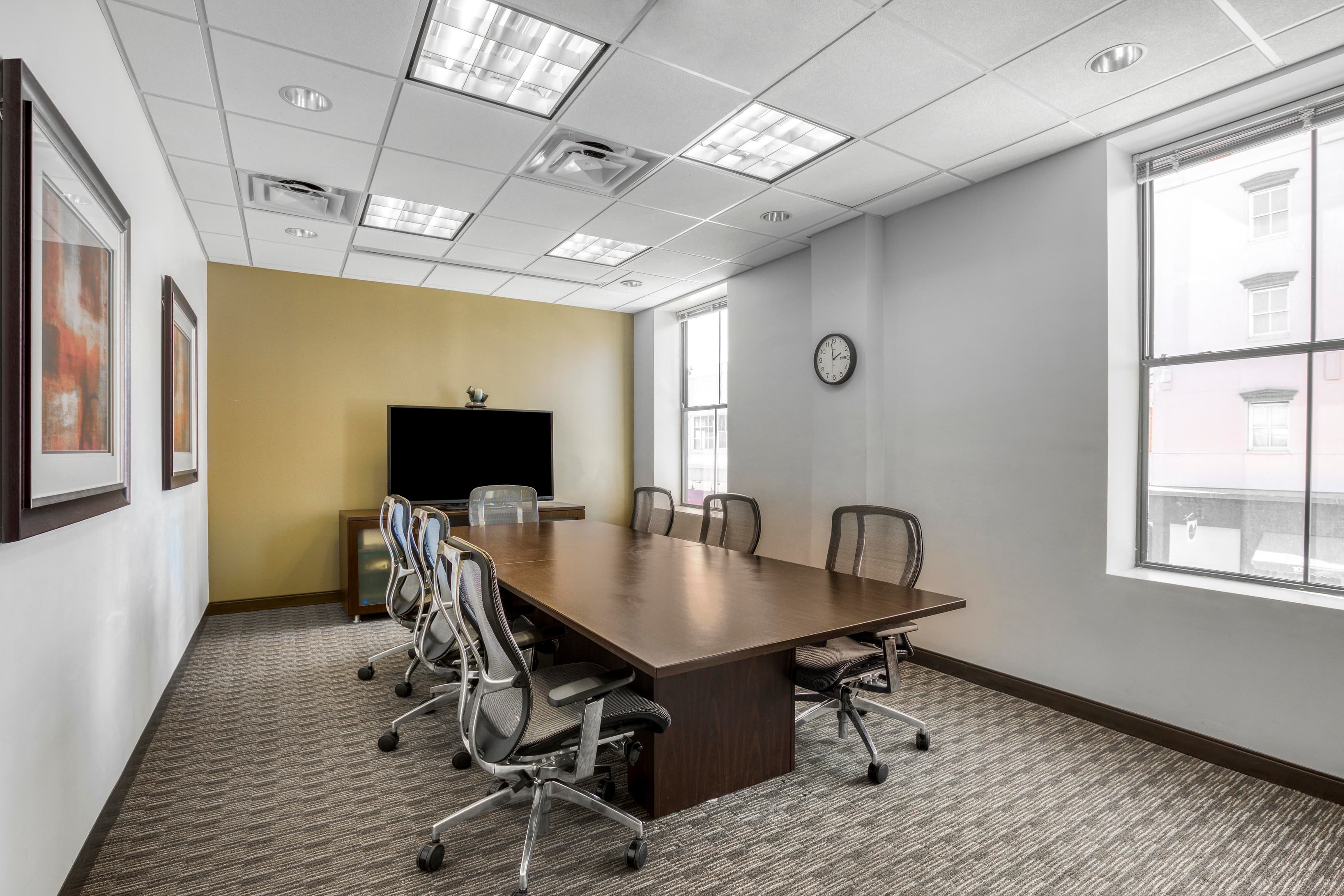 GA, Savannah - Bull Street image 7