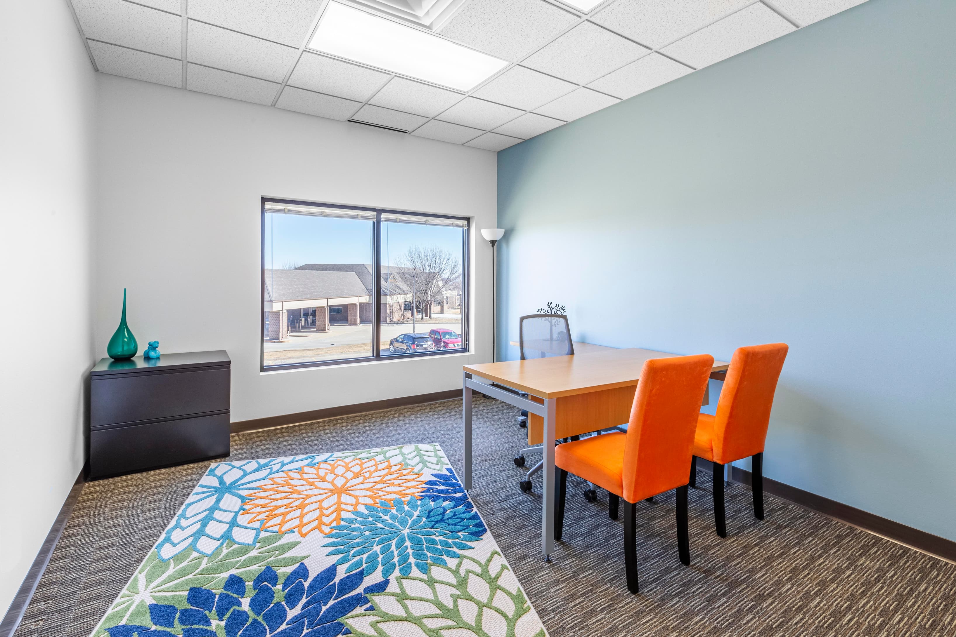 IA, Johnston – Des Moines – Foxboro Square image 4