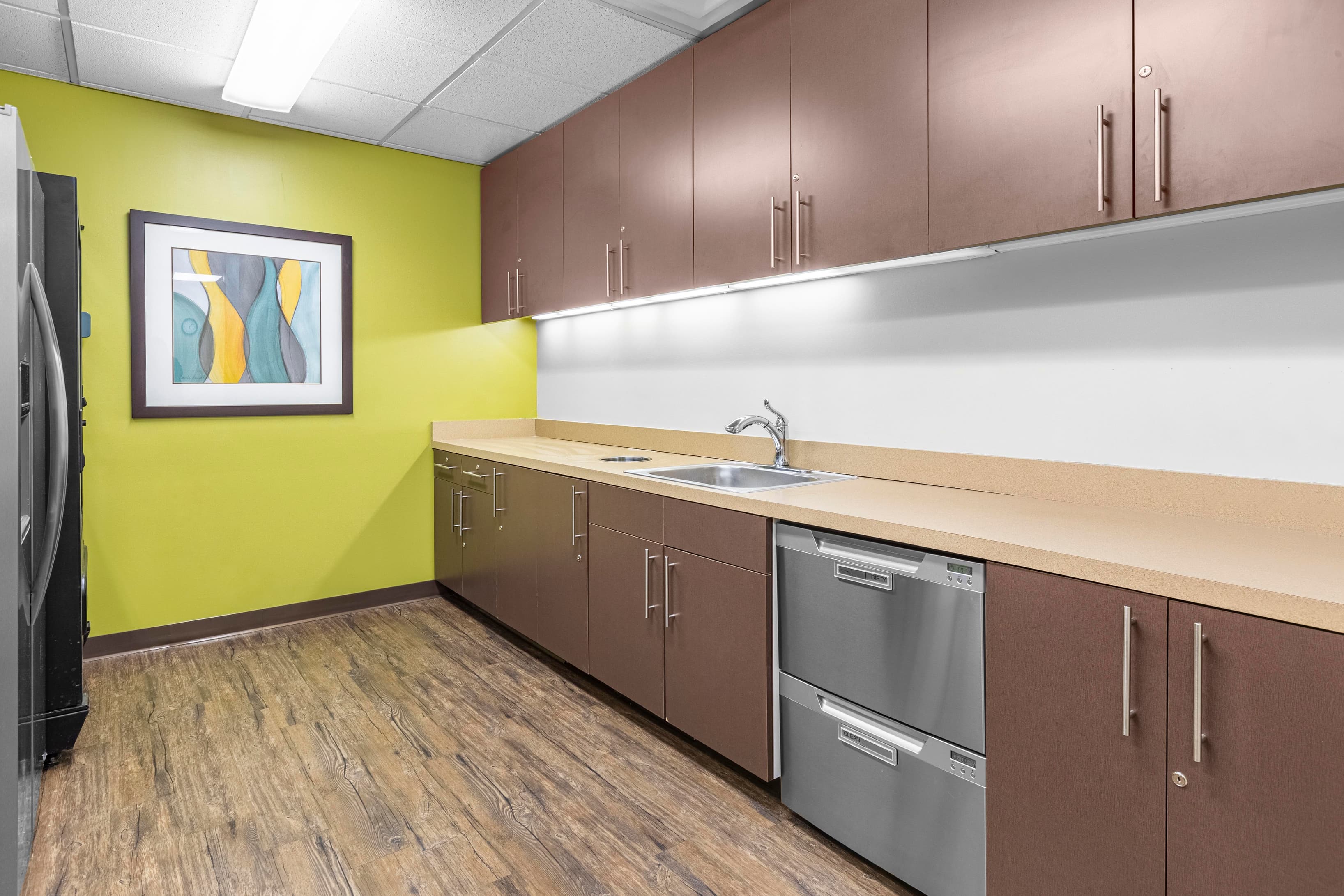 IA, Johnston – Des Moines – Foxboro Square image 8