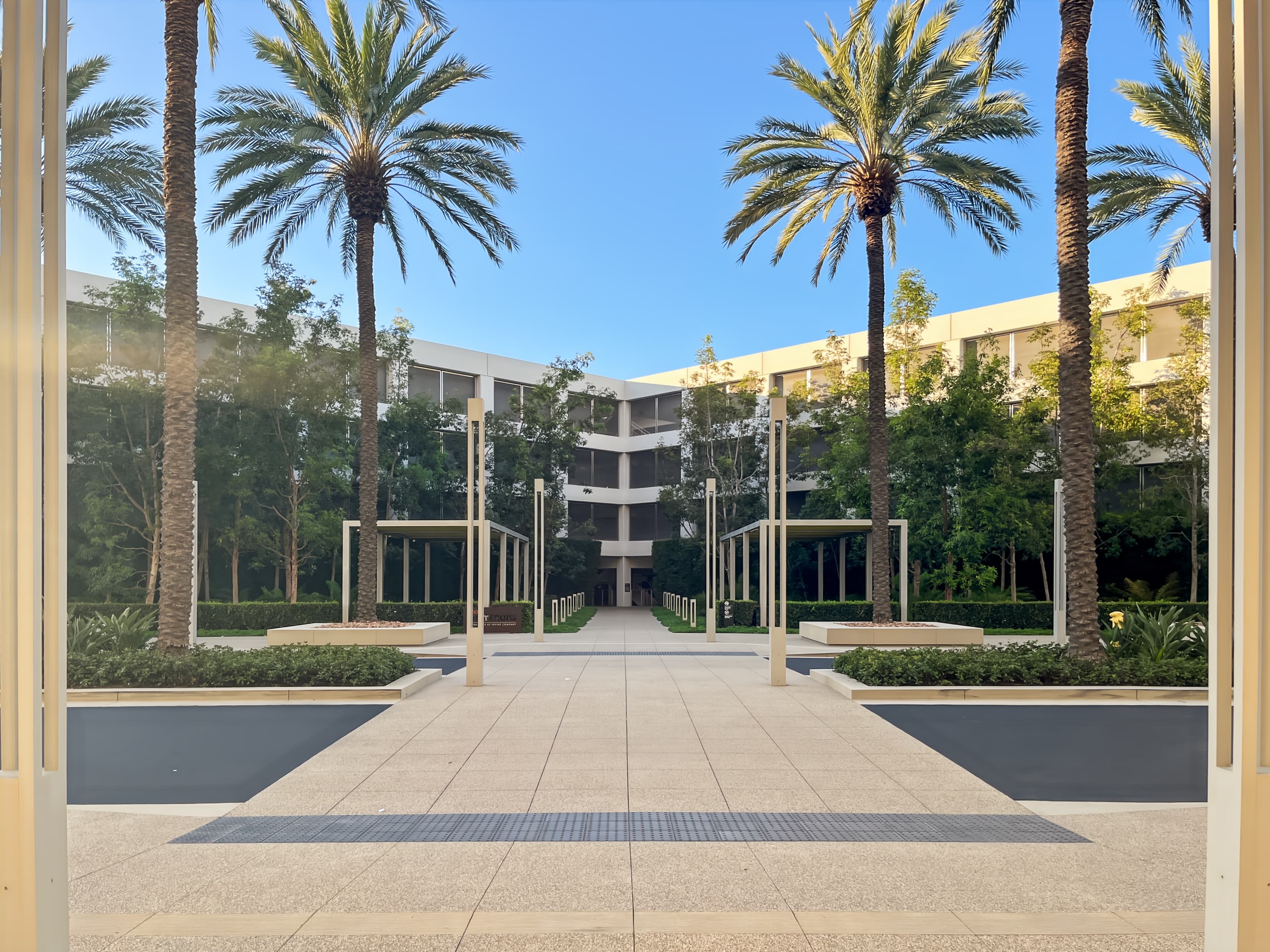 CA, Irvine - Irvine Spectrum Drive image 3 CA, Irvine - Irvine Spectrum Drive image 3