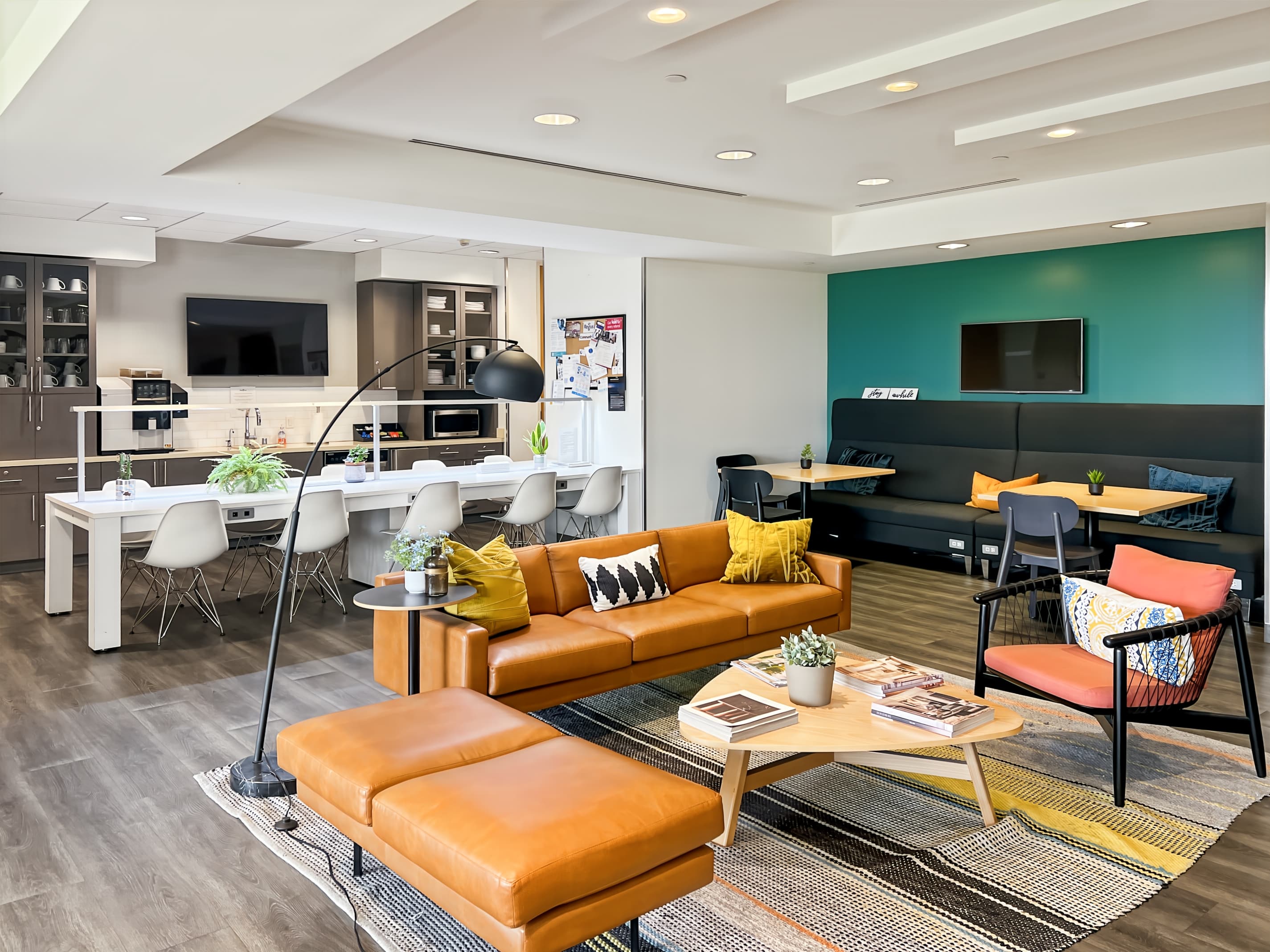 CA, Irvine - Irvine Spectrum Drive image 5 CA, Irvine - Irvine Spectrum Drive image 5