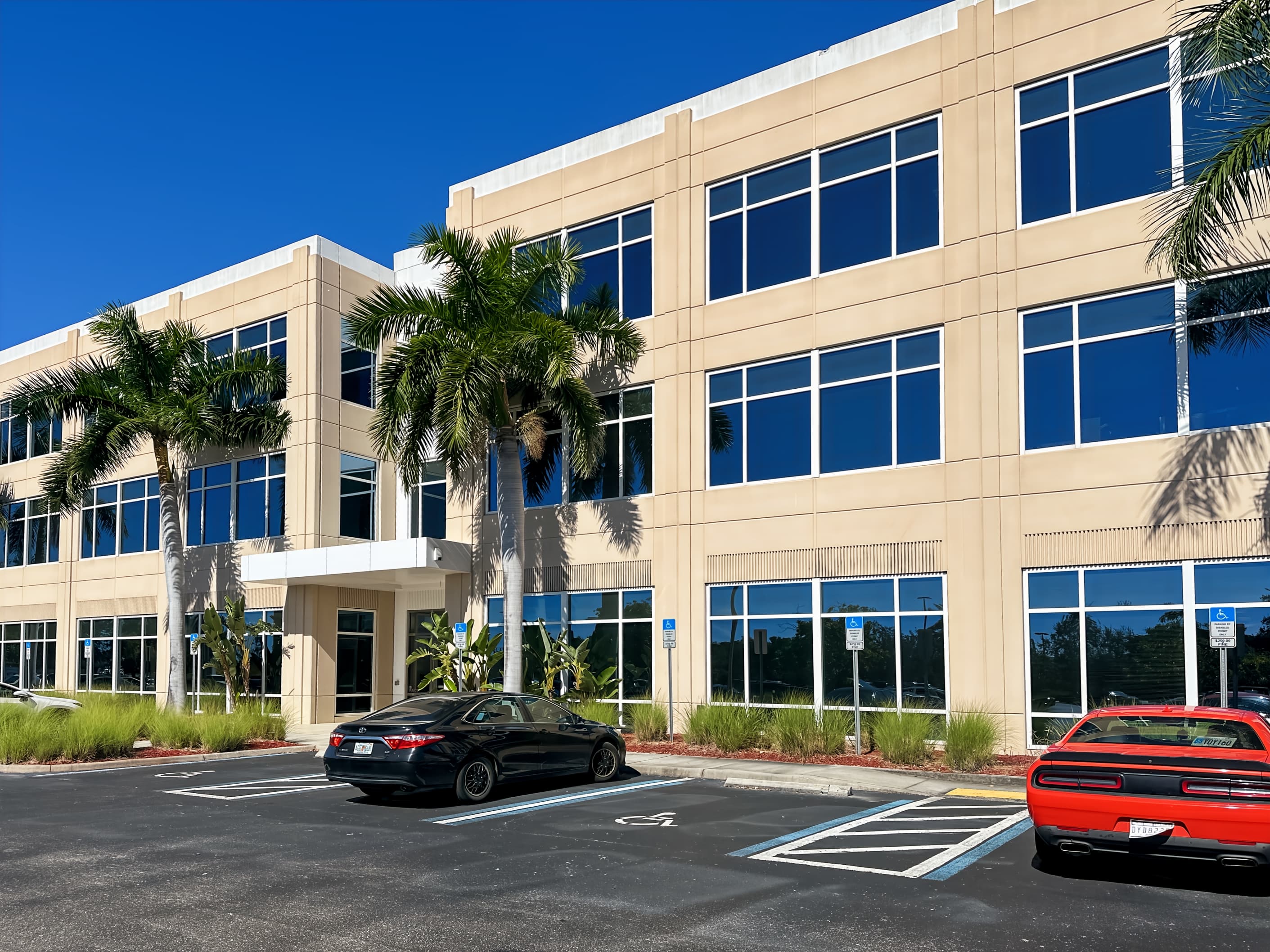 FL, Fort Myers - Forum Corporate image 11