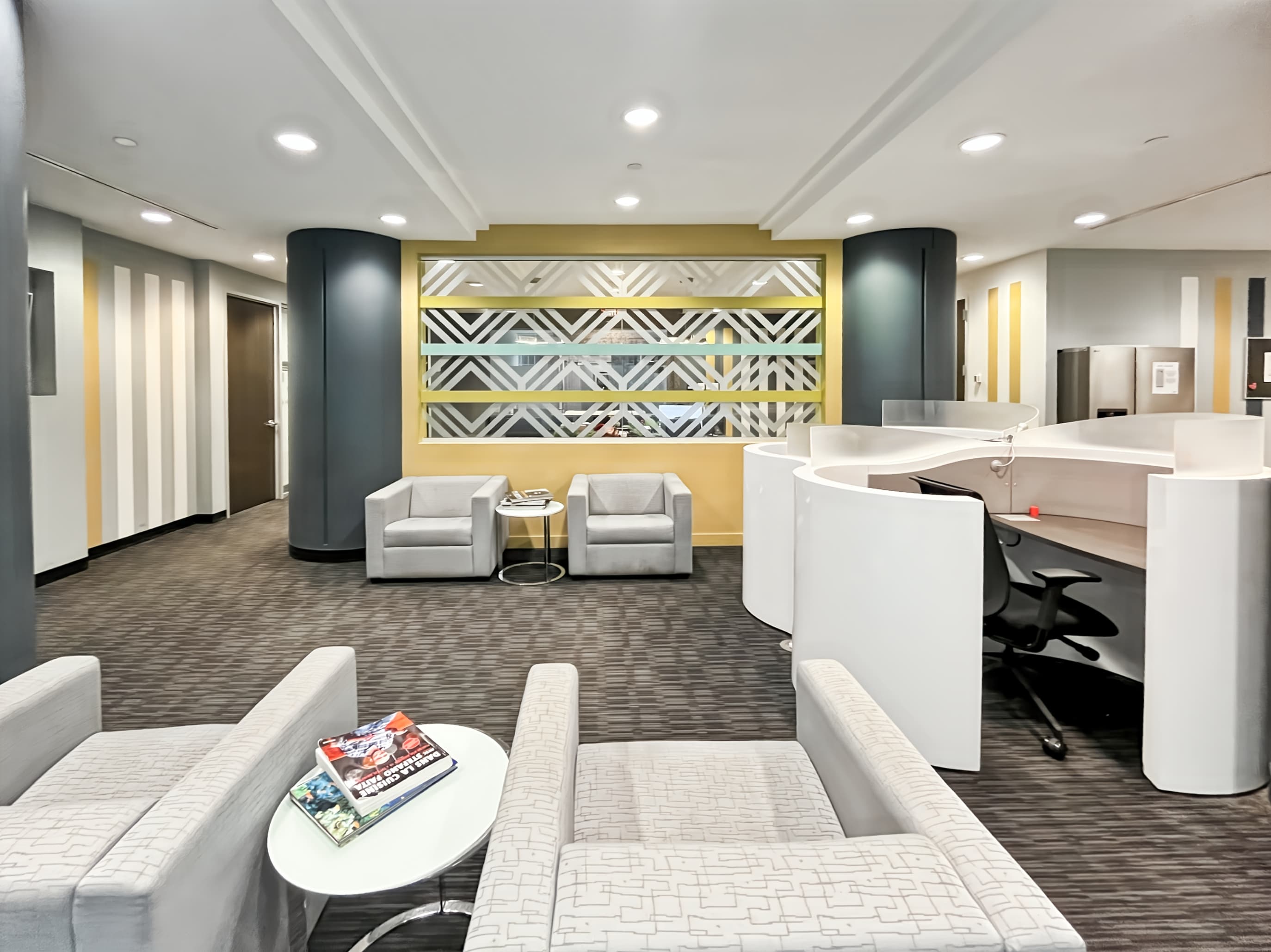 QC, Montreal - McGill College image 10