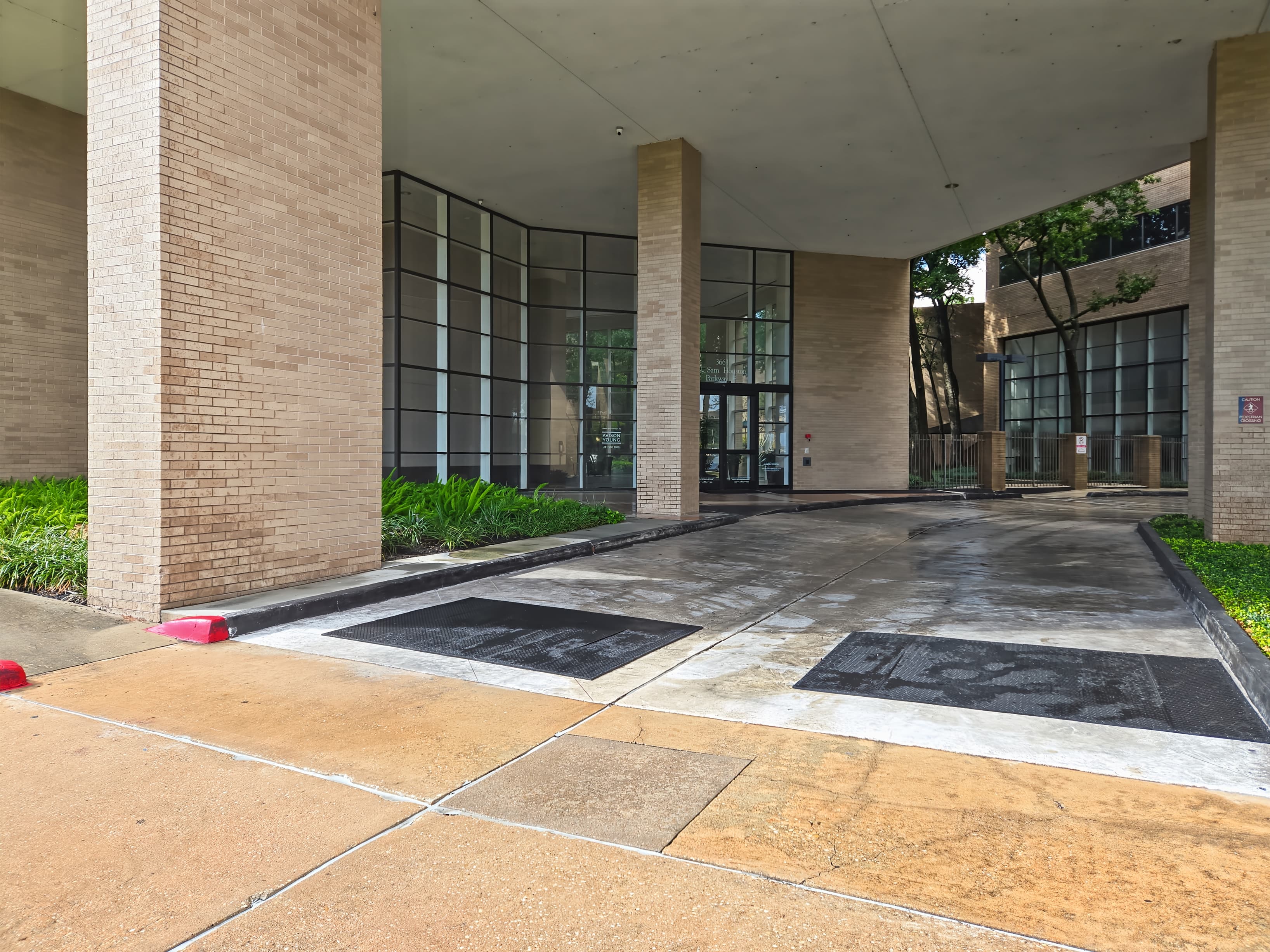 TX, Houston - Gateway I - Airport image 13