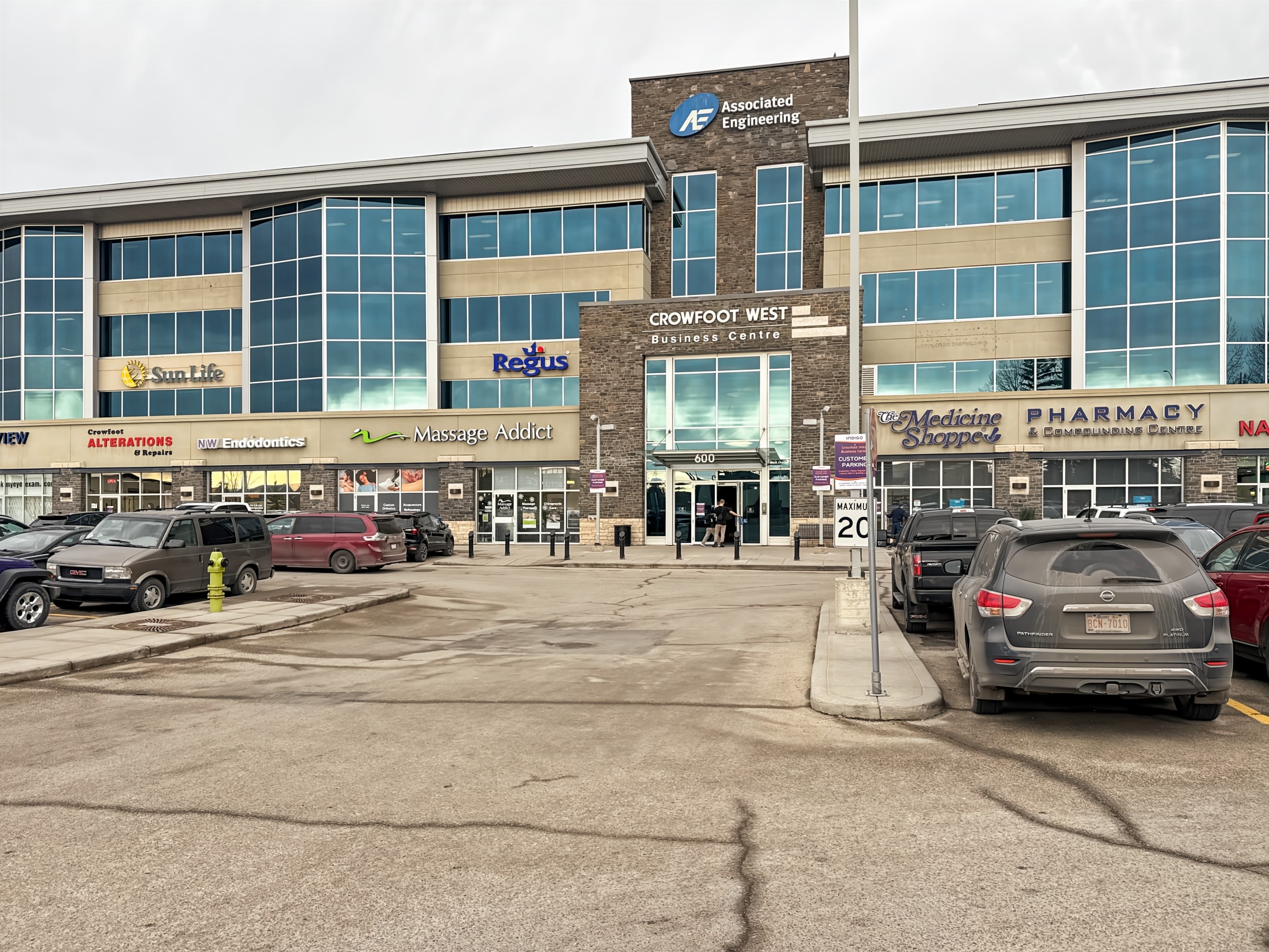 AB, Calgary - Crowfoot Centre image 7