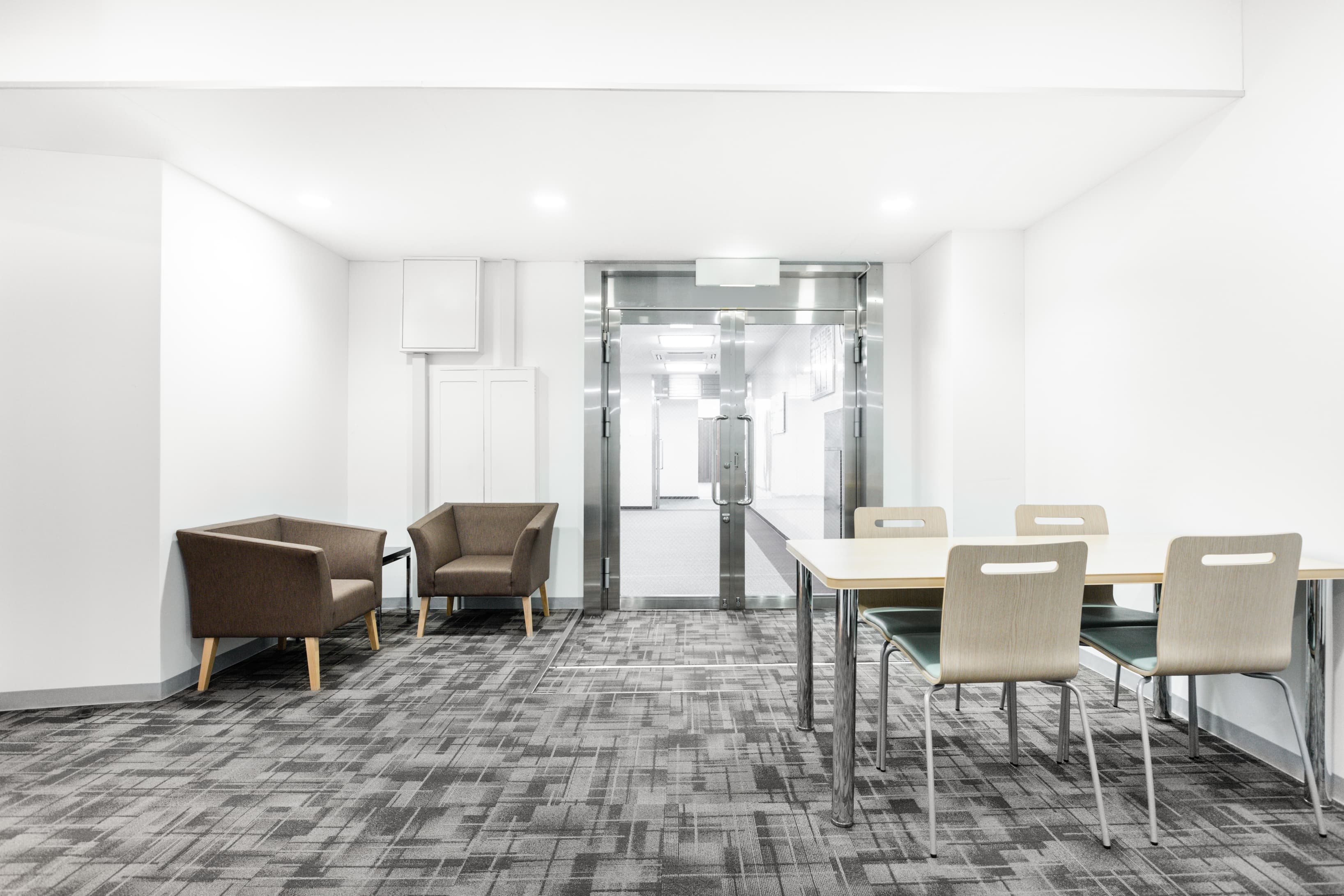 SENDAI, Aoba Dori (Open Office) image 1