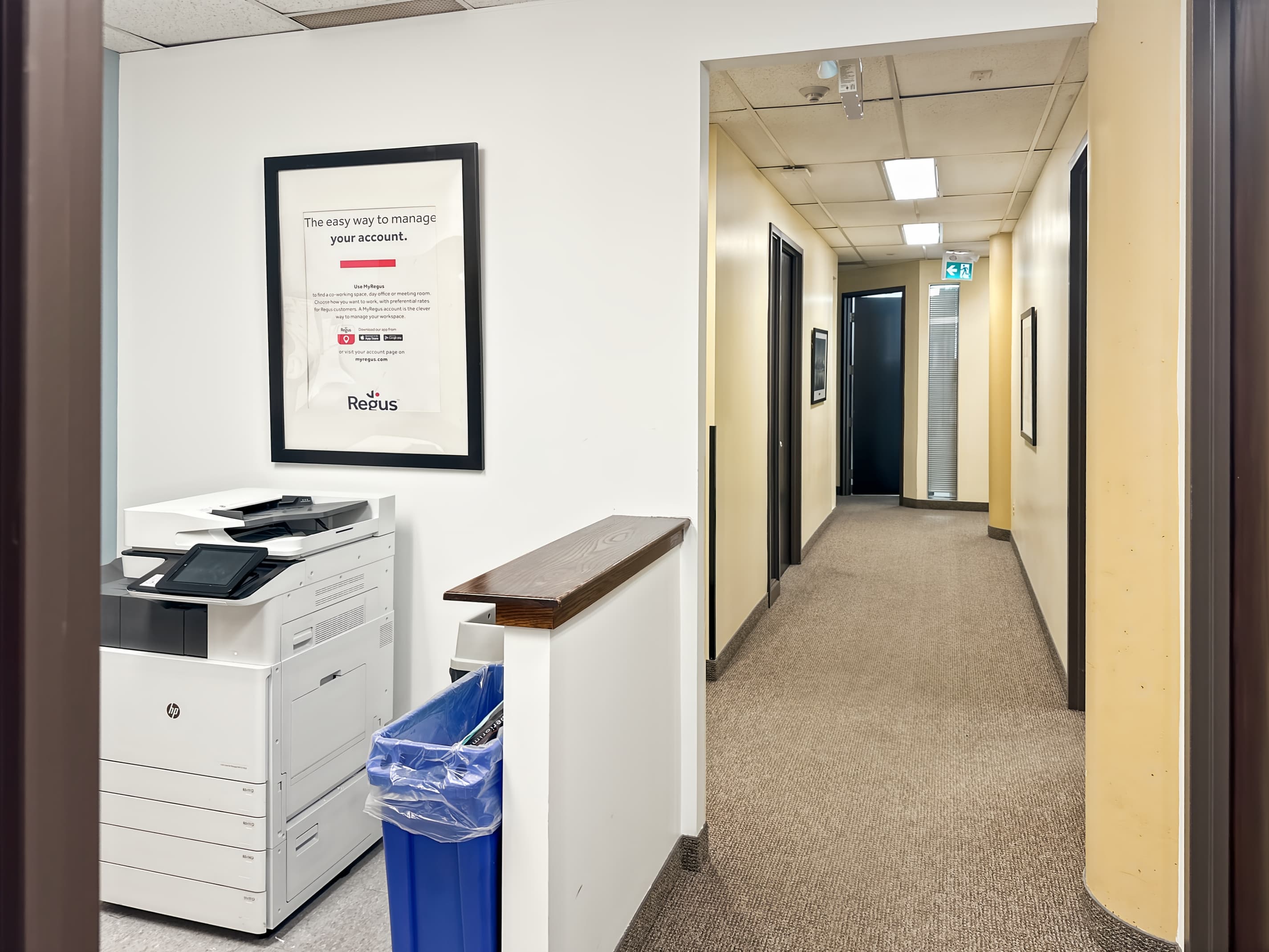 ON, Burlington - North Service Road image 6