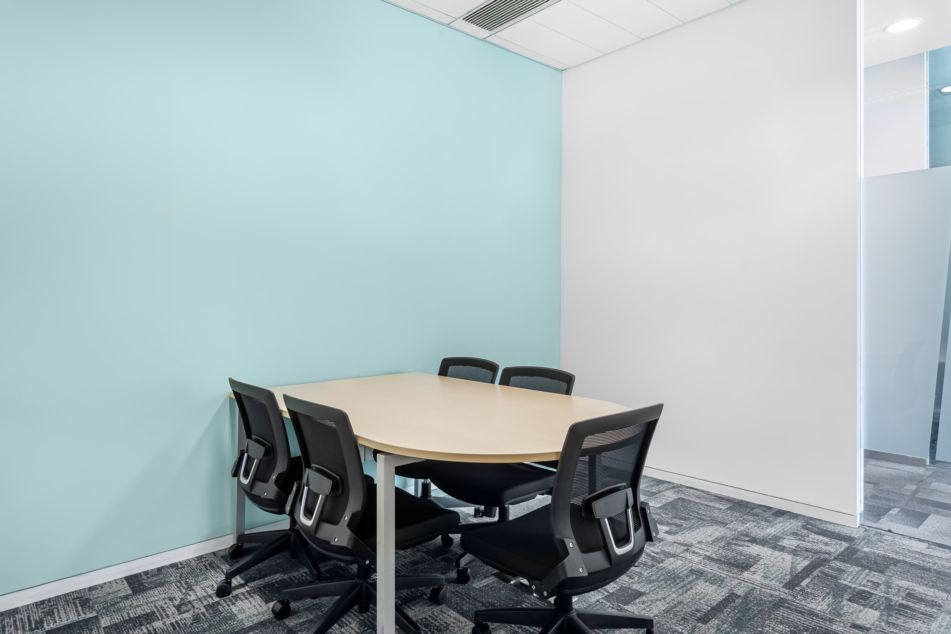 WUHAN, Poly Plaza image 7