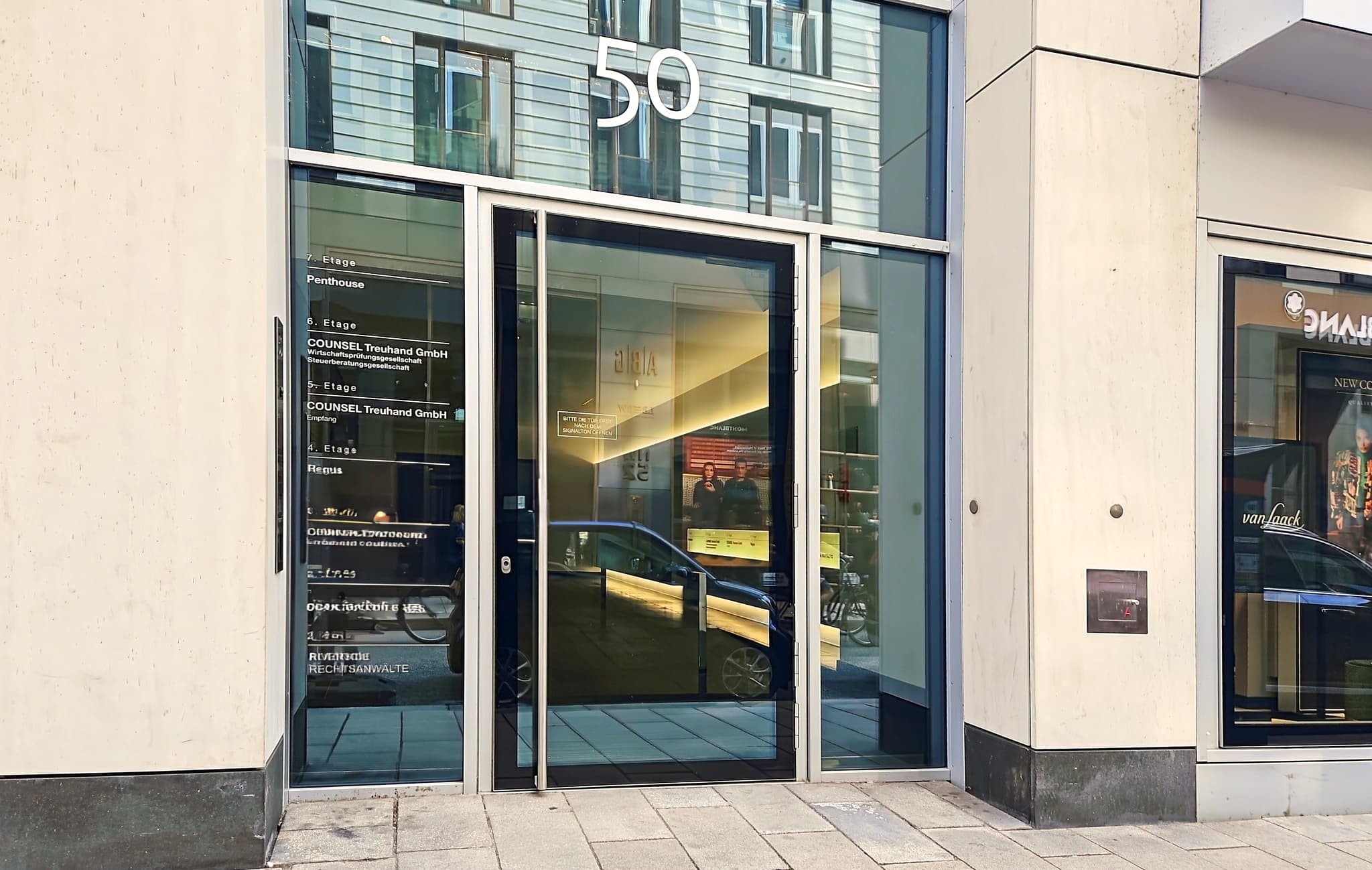 HAMBURG, Neuer Wall image 10