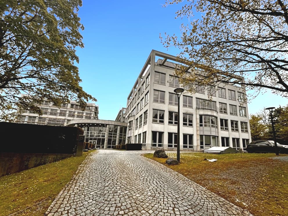 ESSEN, HQ Ruhrallee image 1