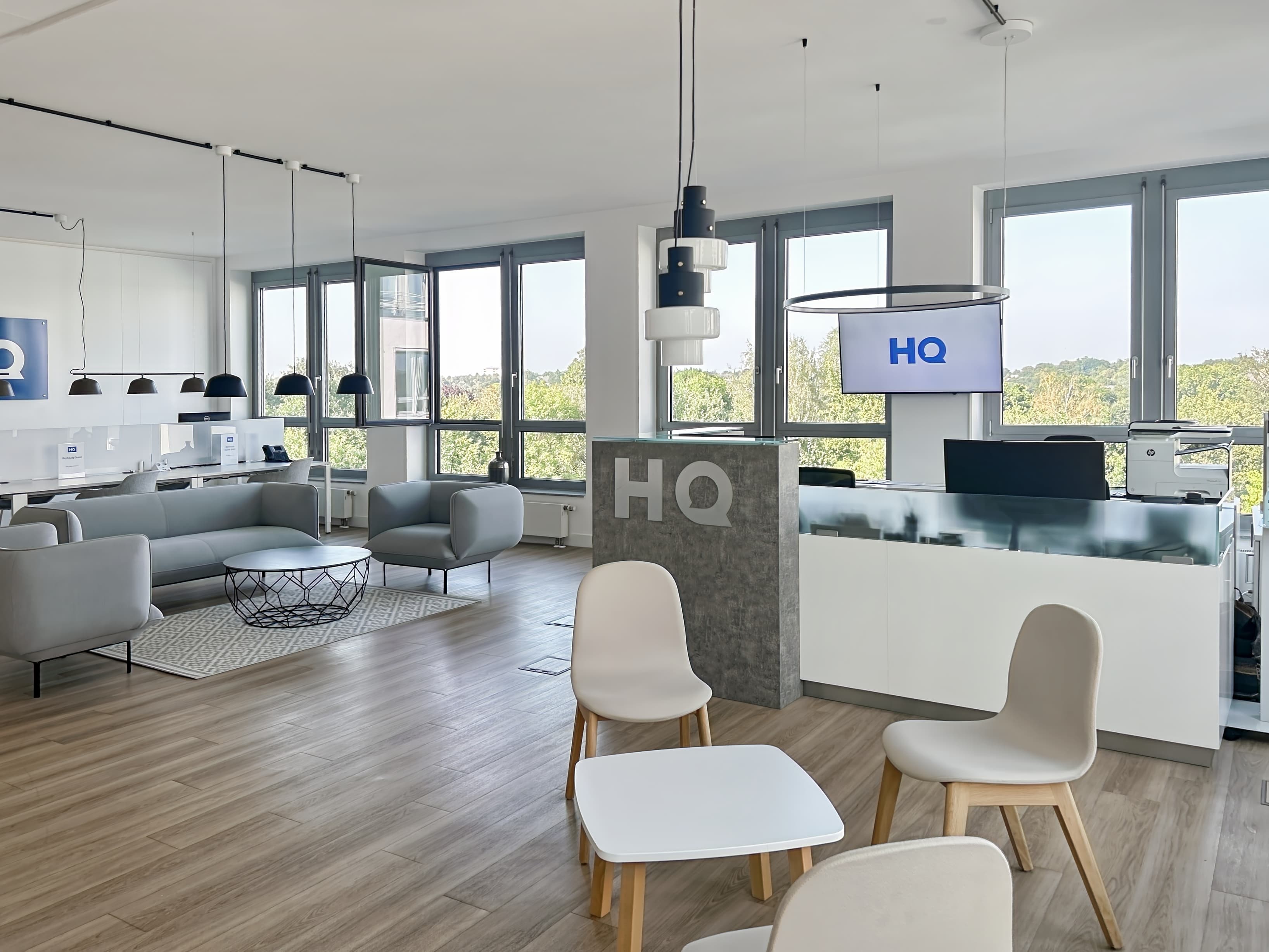 ESSEN, HQ Ruhrallee image 4