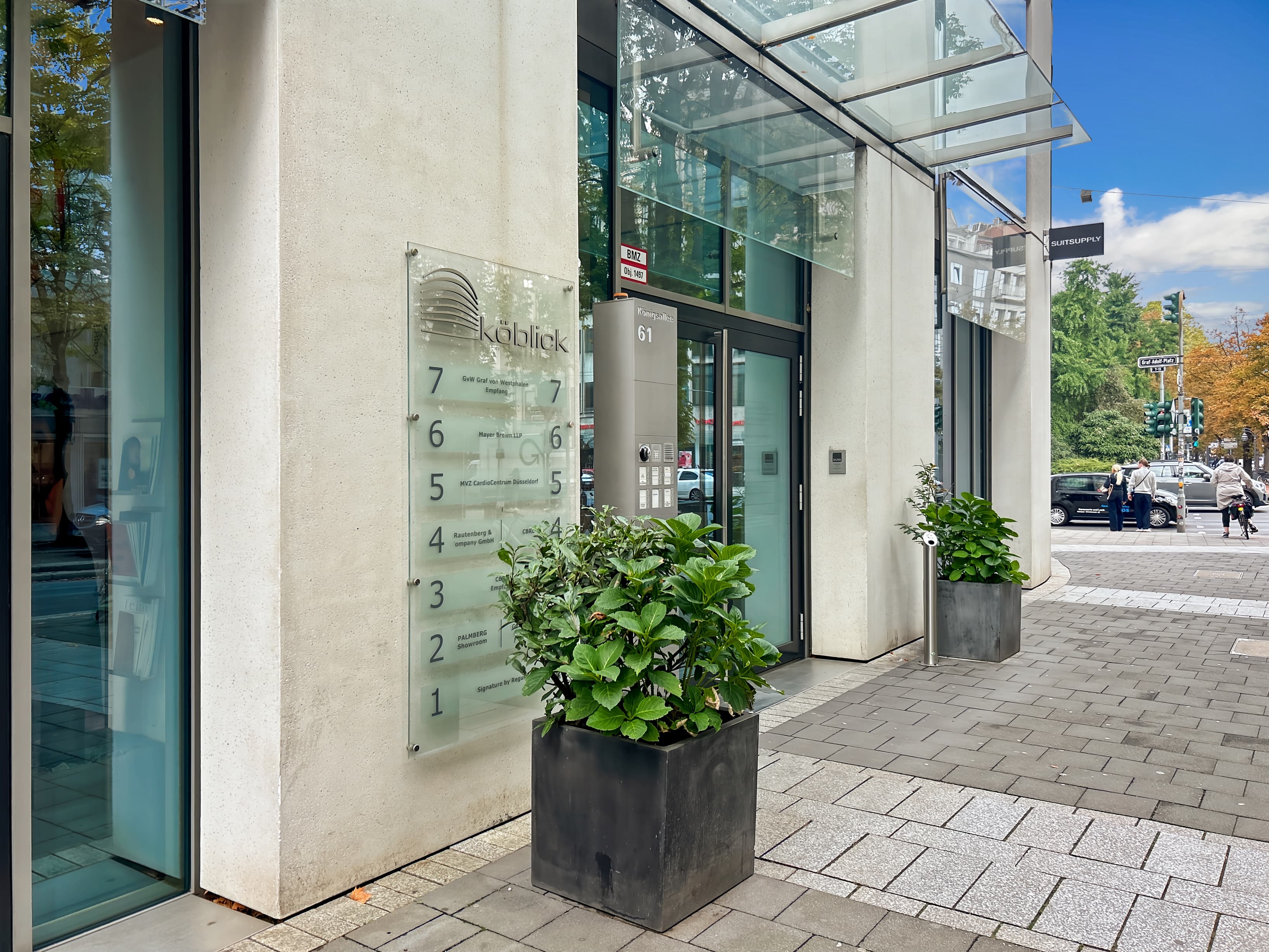 DUSSELDORF, SIGNATURE Kö-Blick image 2