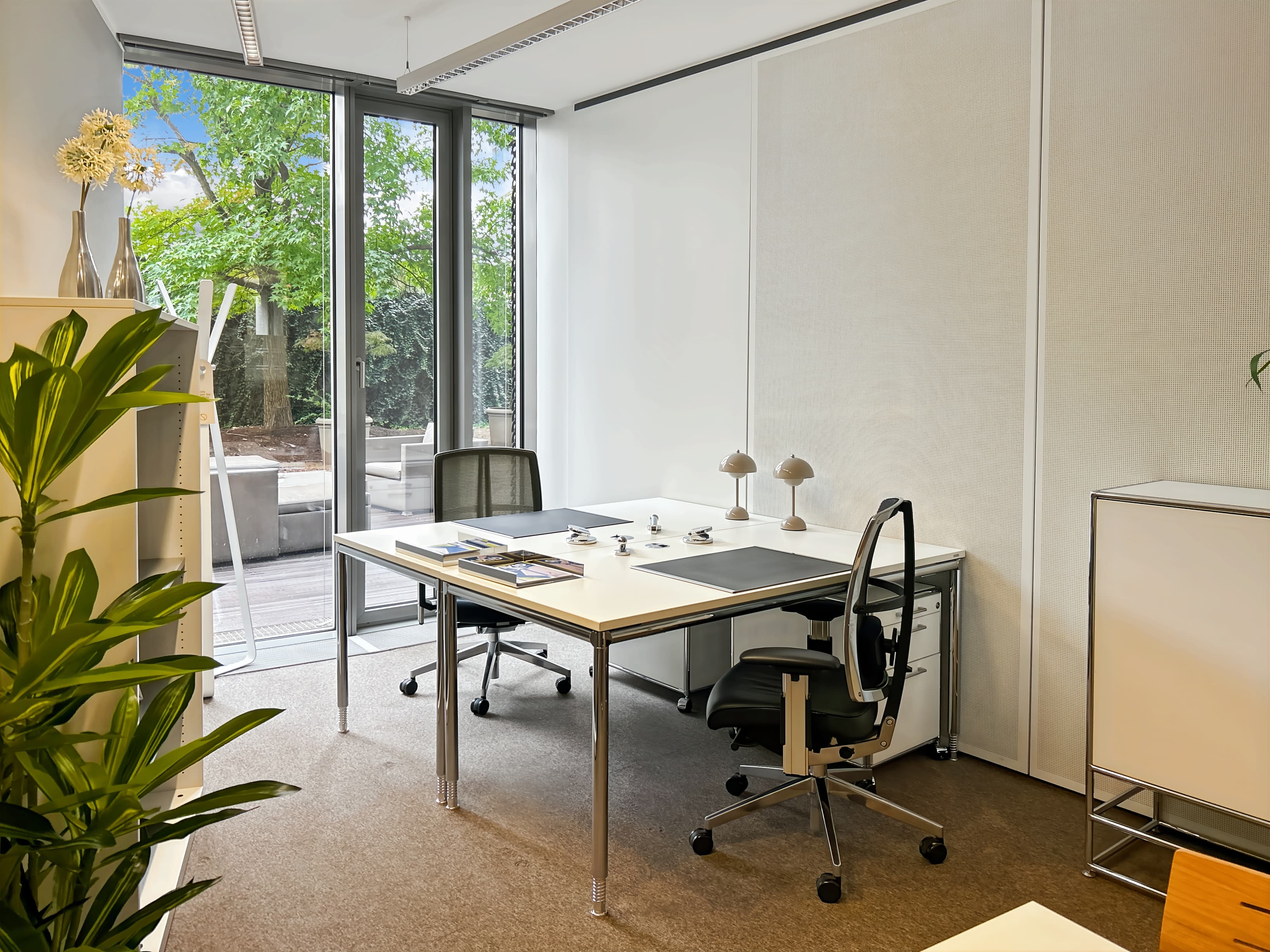 DUSSELDORF, SIGNATURE Kö-Blick image 1