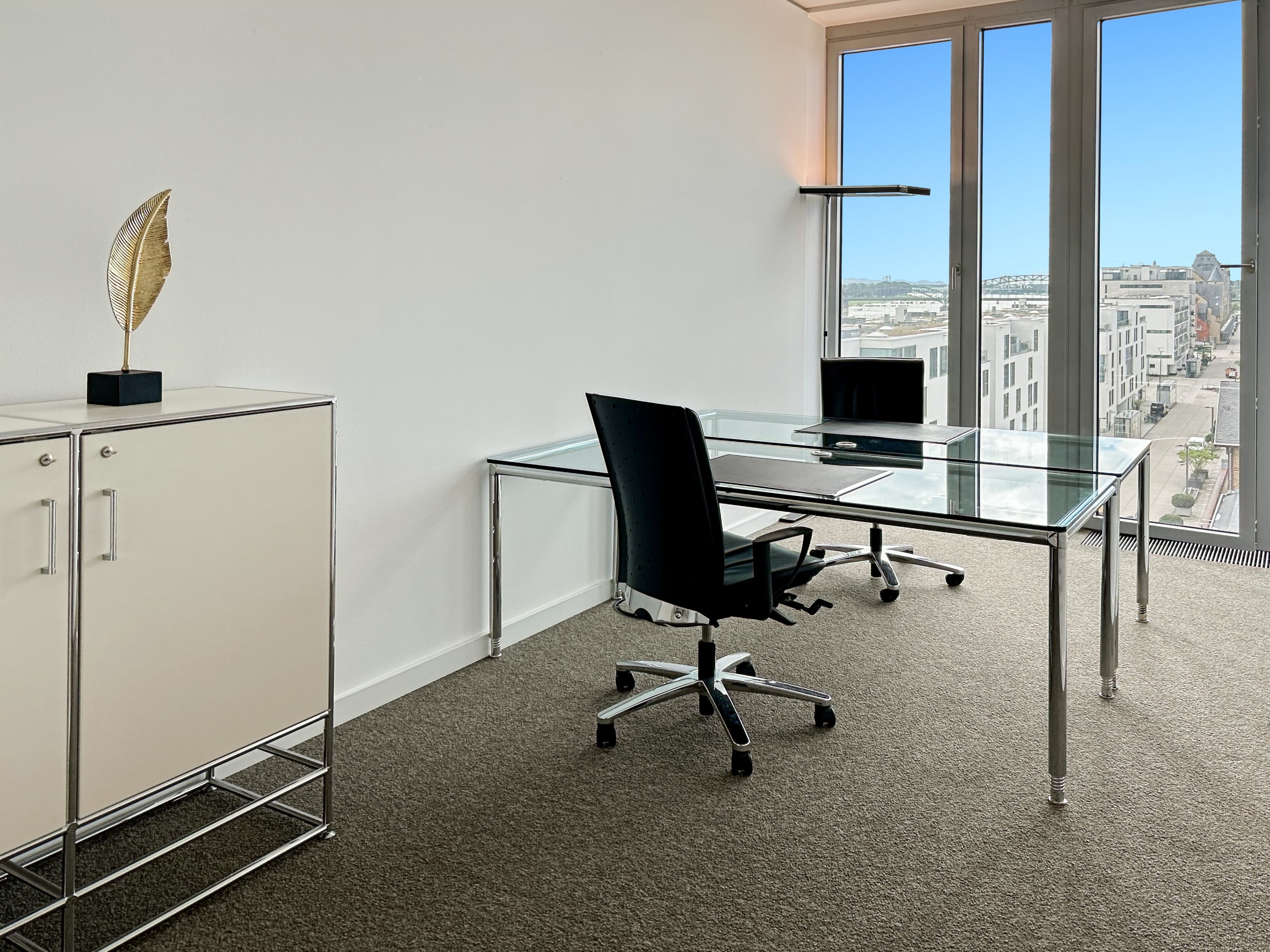 COLOGNE, SIGNATURE Kranhaus Süd image 10