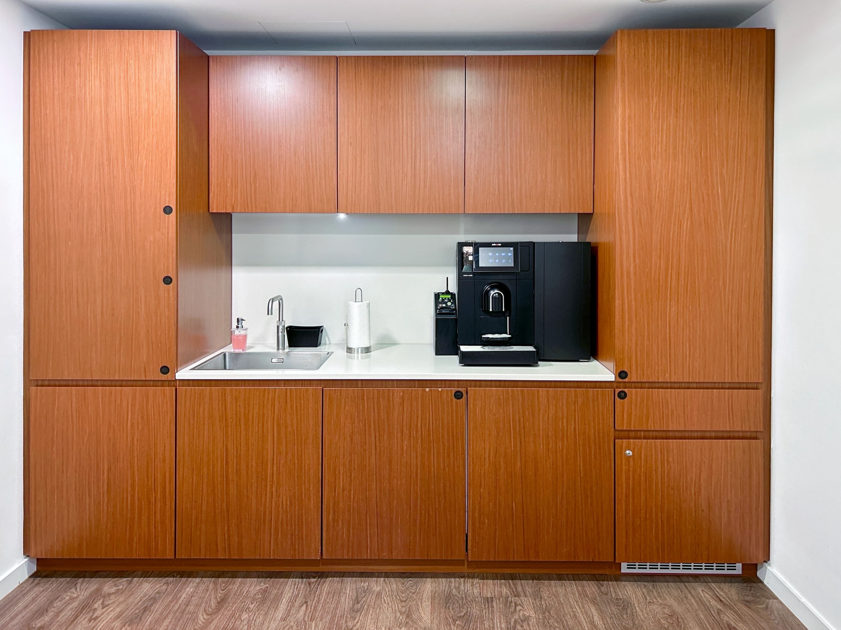 COLOGNE, SIGNATURE Kranhaus Süd image 6