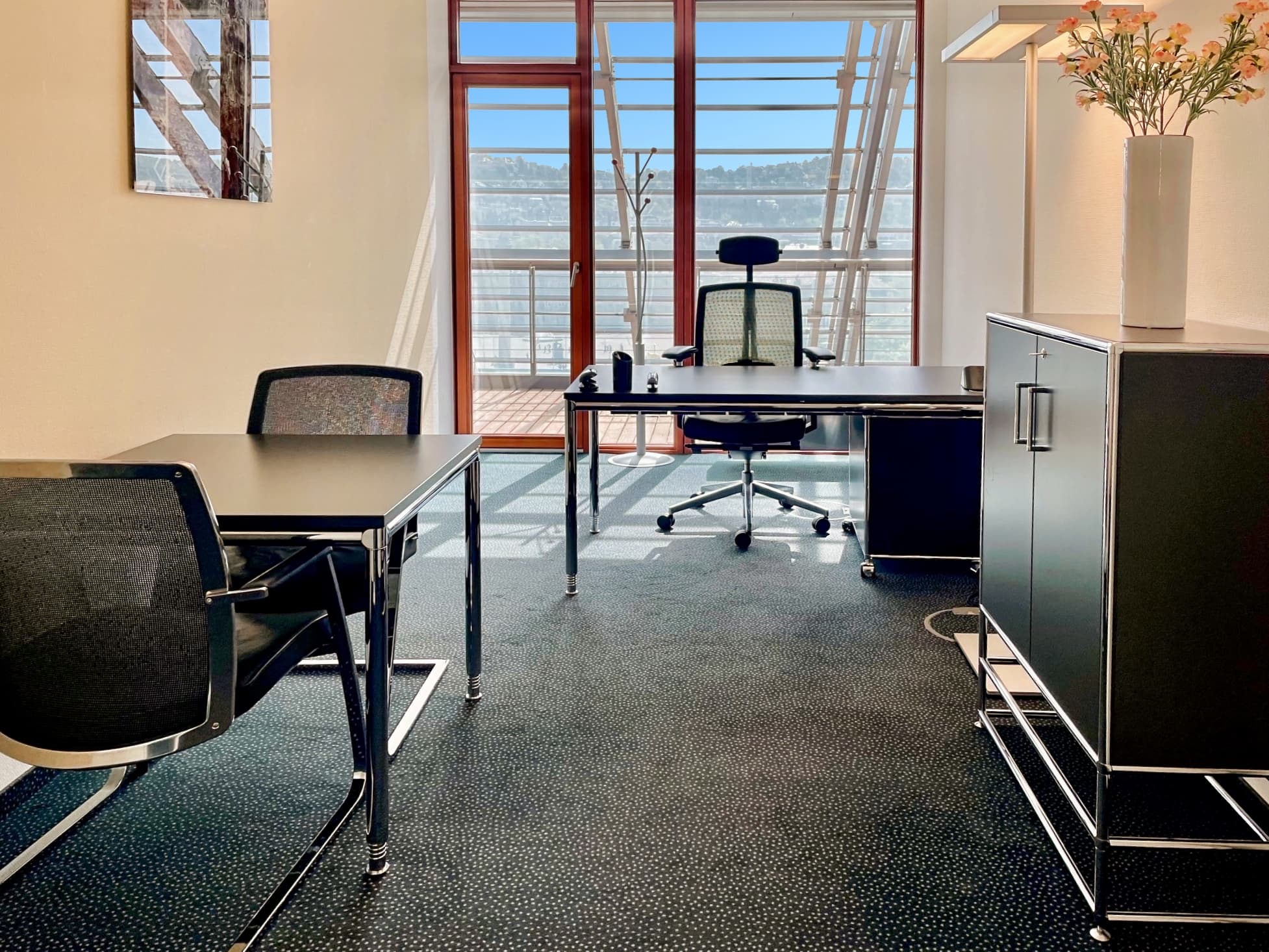 STUTTGART, SIGNATURE Schlossplatz image 1