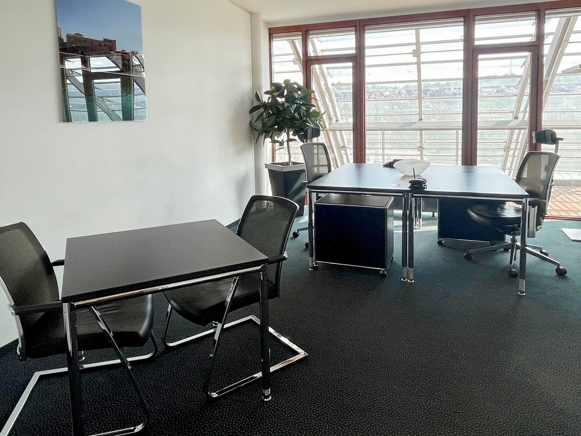 STUTTGART, SIGNATURE Schlossplatz image 12