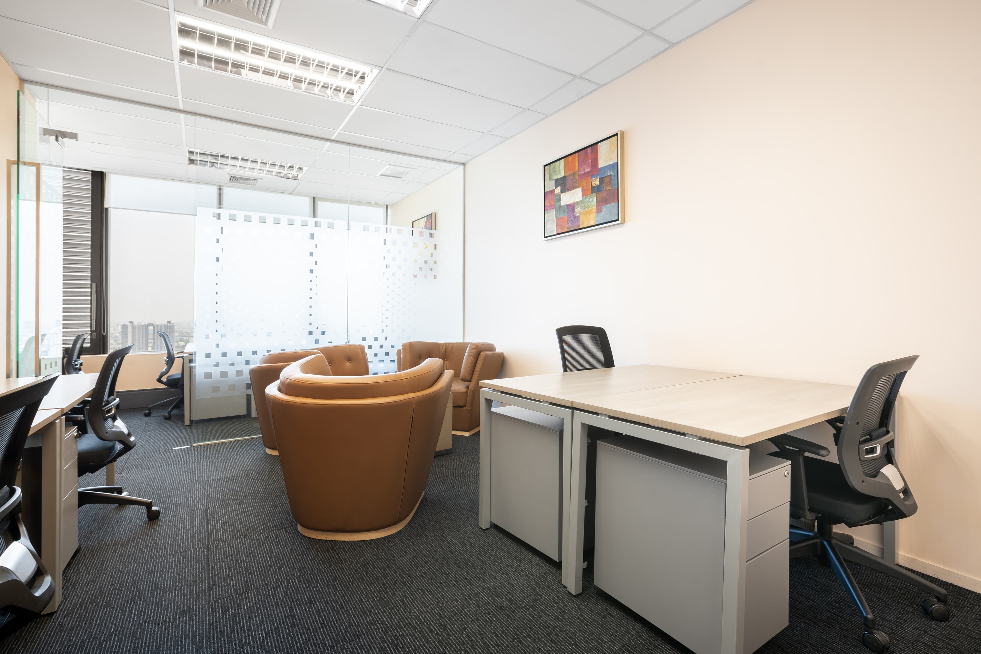 BANGKOK, The Ninth Tower image 5