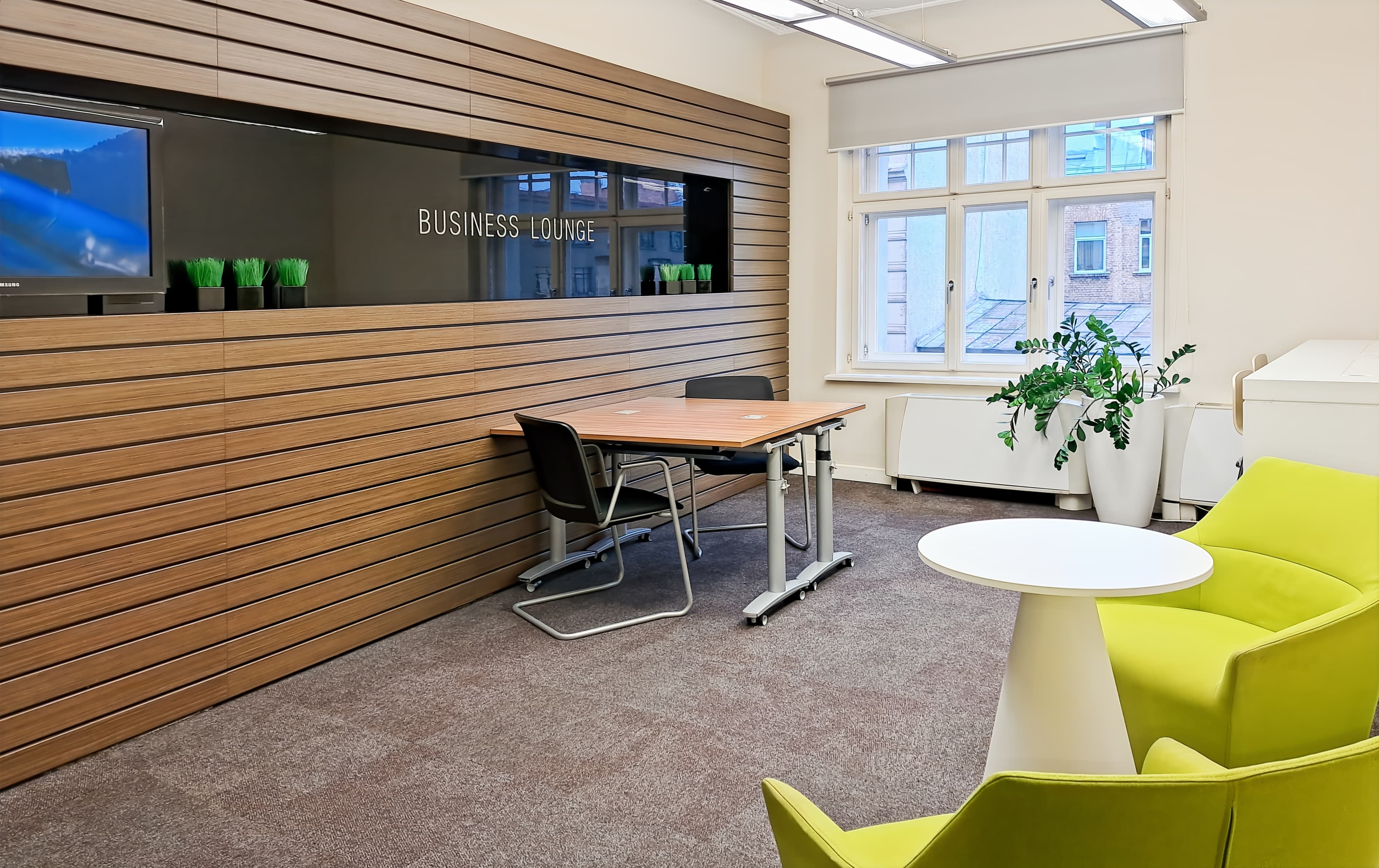 RIGA, Terbatas image 2